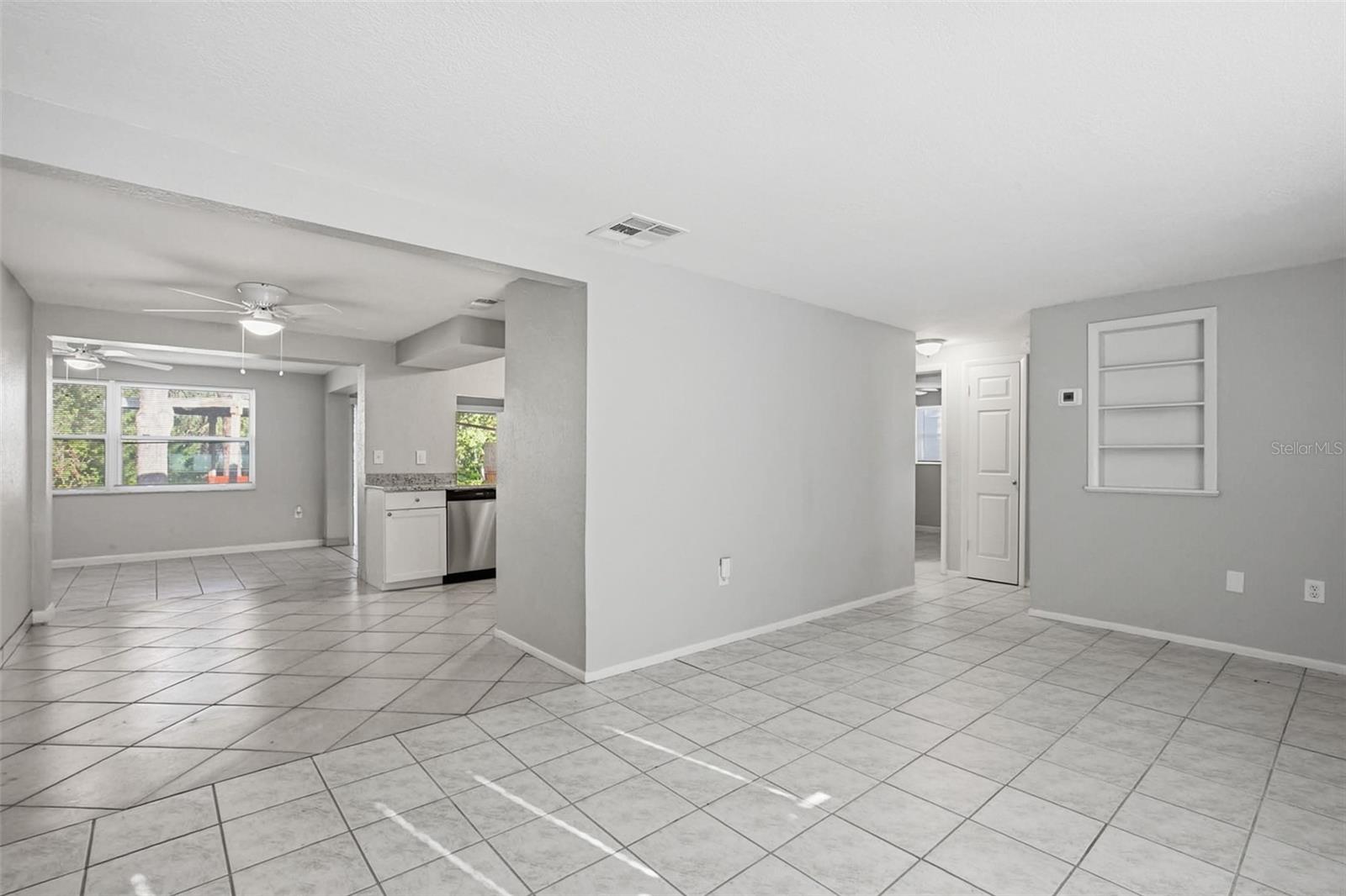 BEACON SQUARE - Residential