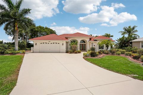 A home in PUNTA GORDA