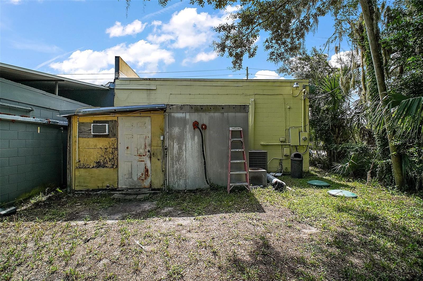 DREAM LAKE HEIGHTS - Commercial Sale