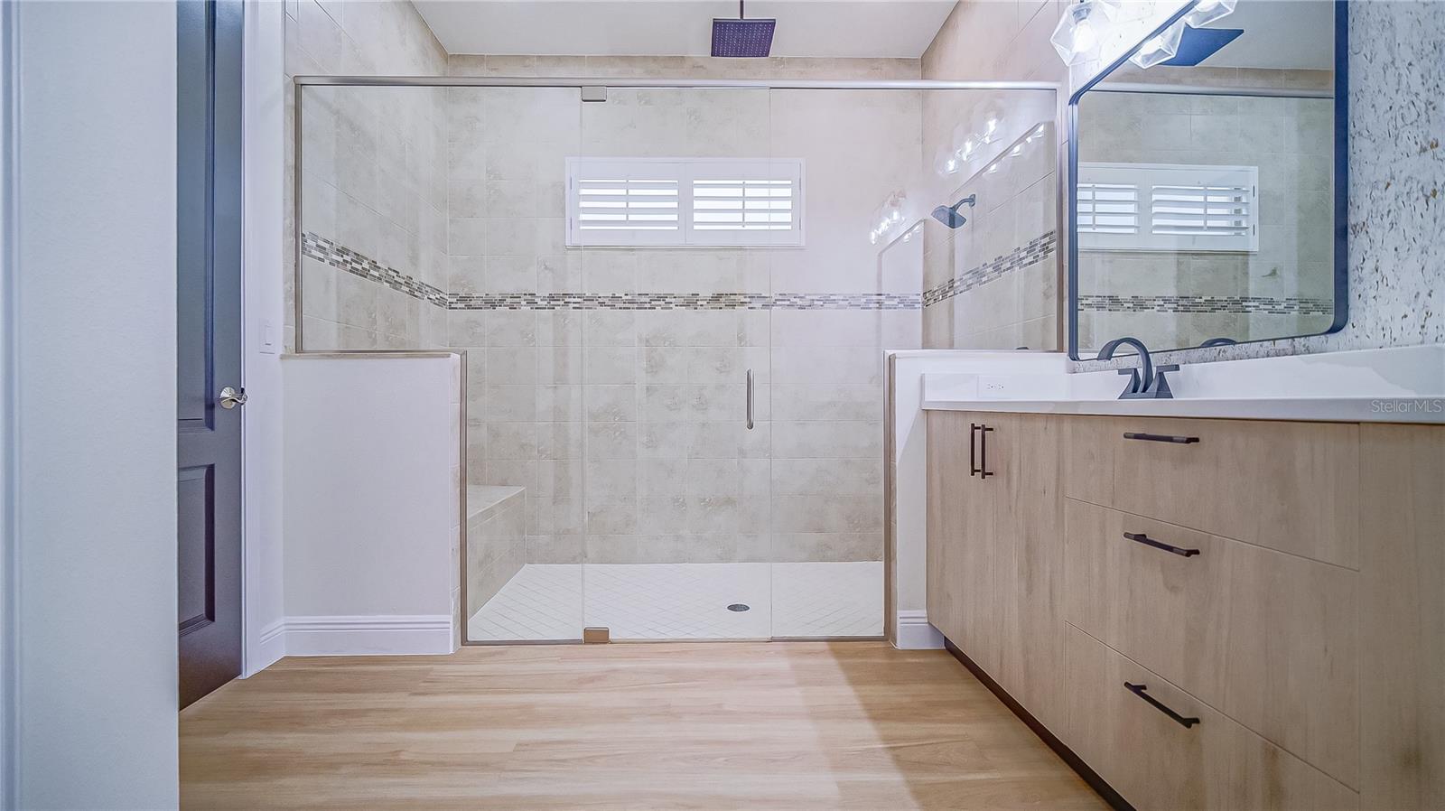 EAGLE CREEK VILLAGE - Residential