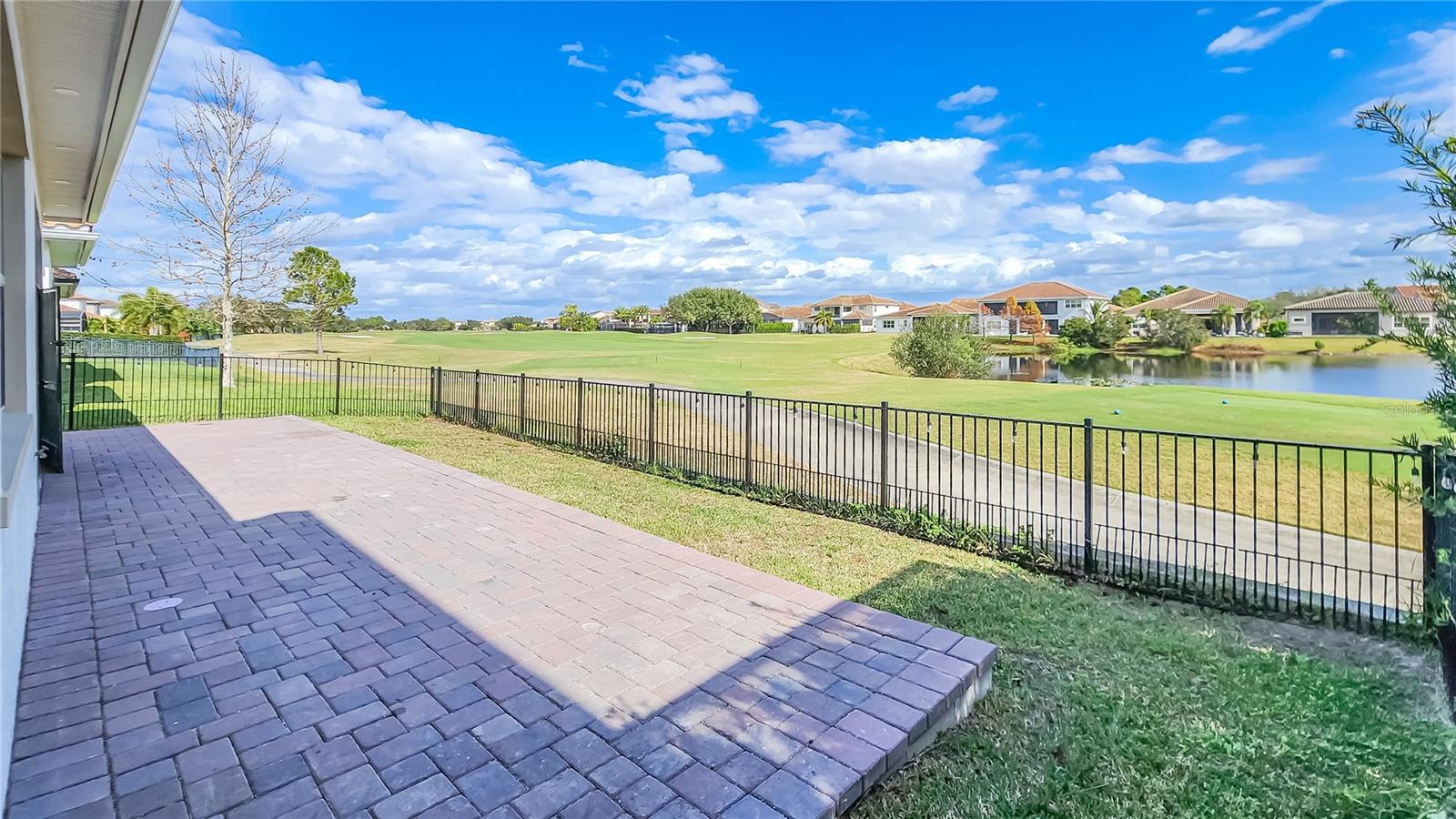 EAGLE CREEK VILLAGE - Residential