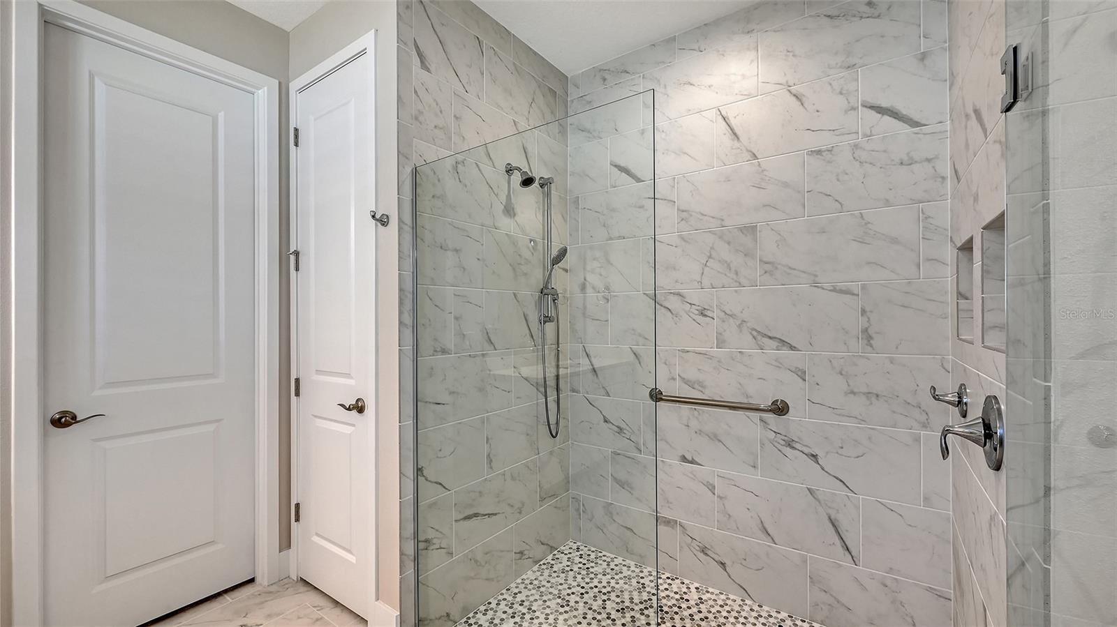 SUNRISE PRESERVE - Residential