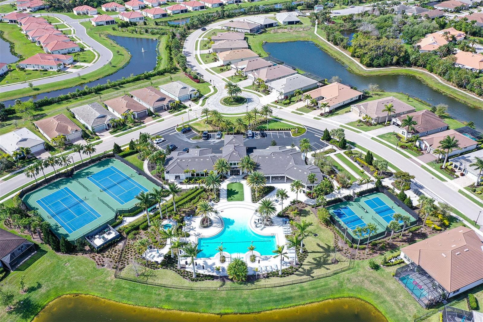 SUNRISE PRESERVE - Residential