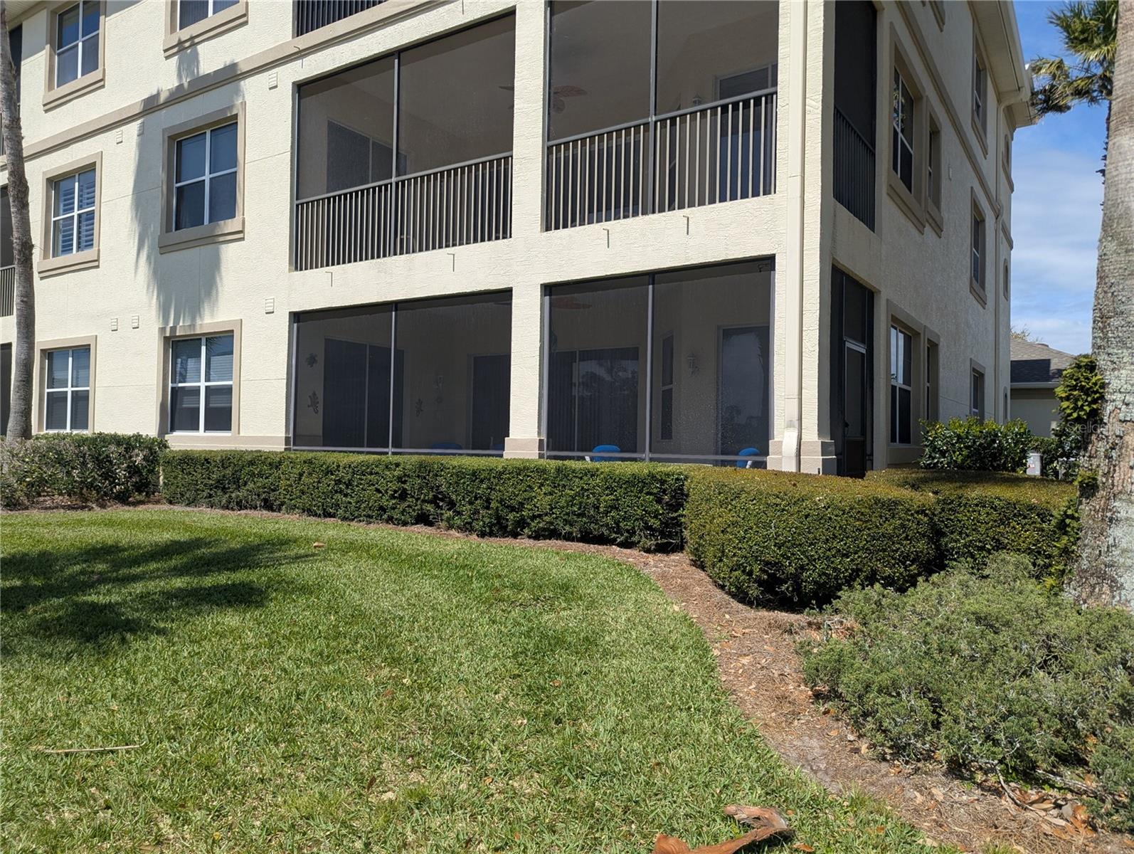 200 RIVERFRONT DRIVE D101