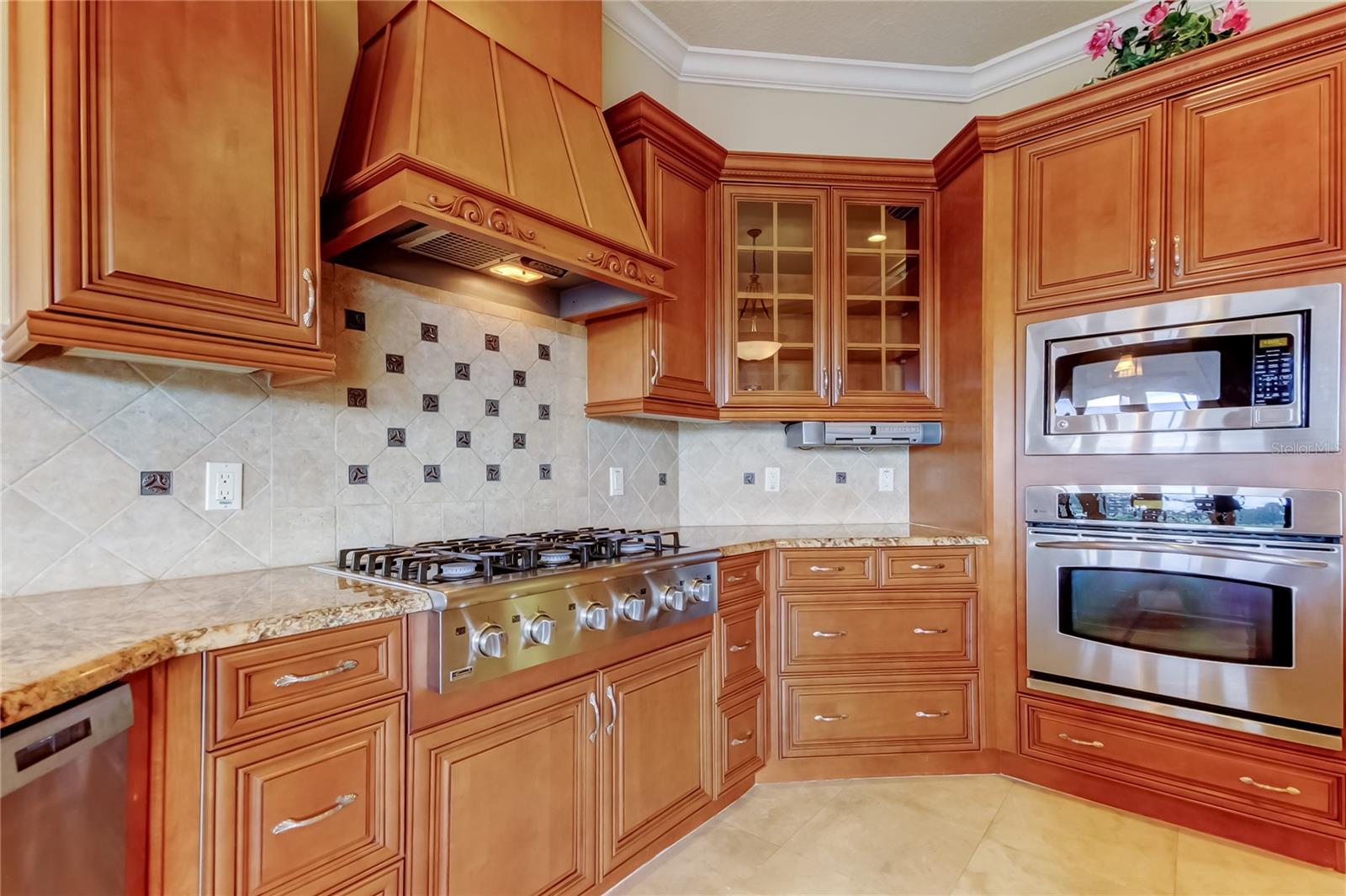 MIRASOL AT THE CHAMPIONS' CLUB - Residential