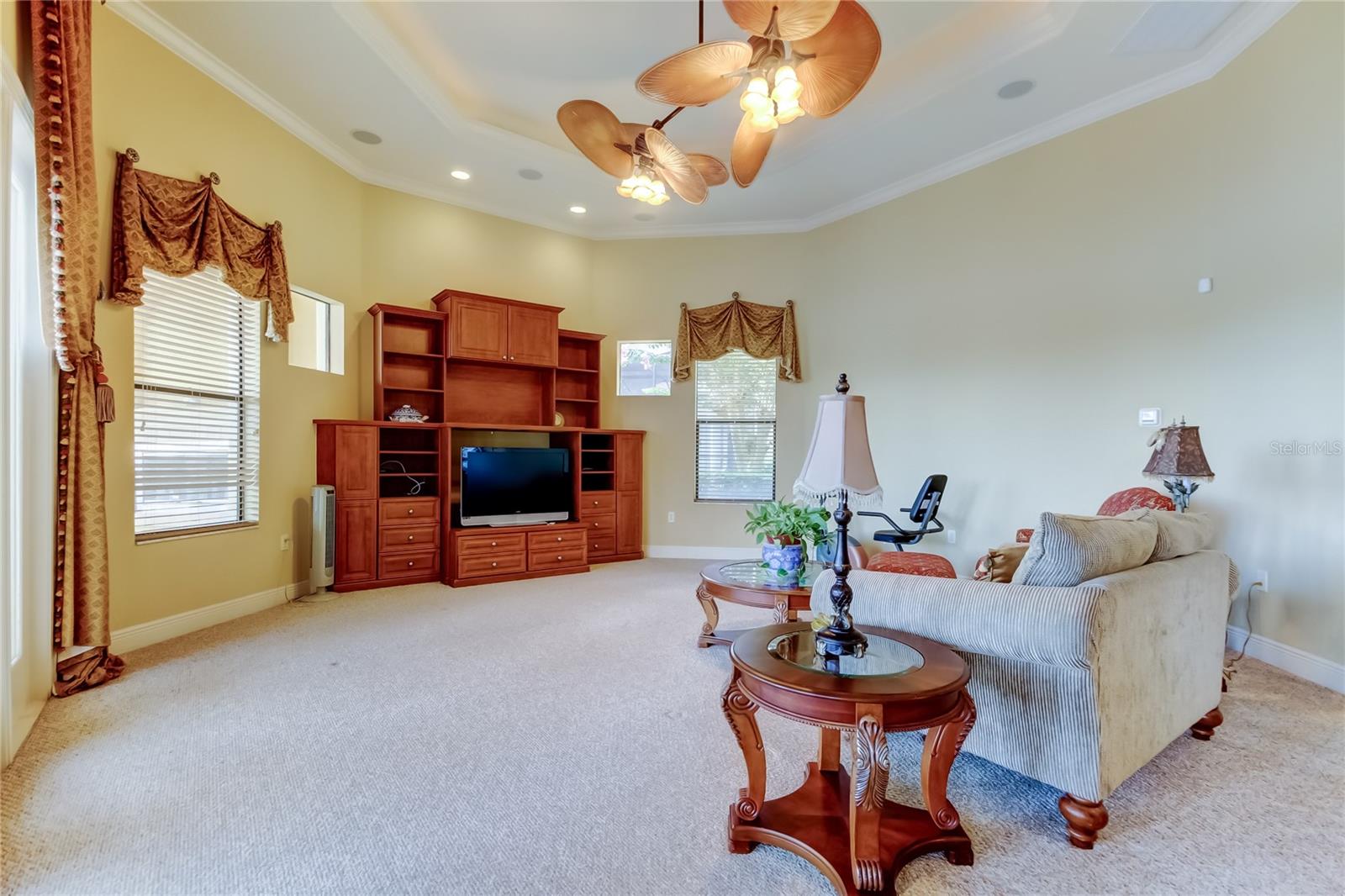 MIRASOL AT THE CHAMPIONS' CLUB - Residential