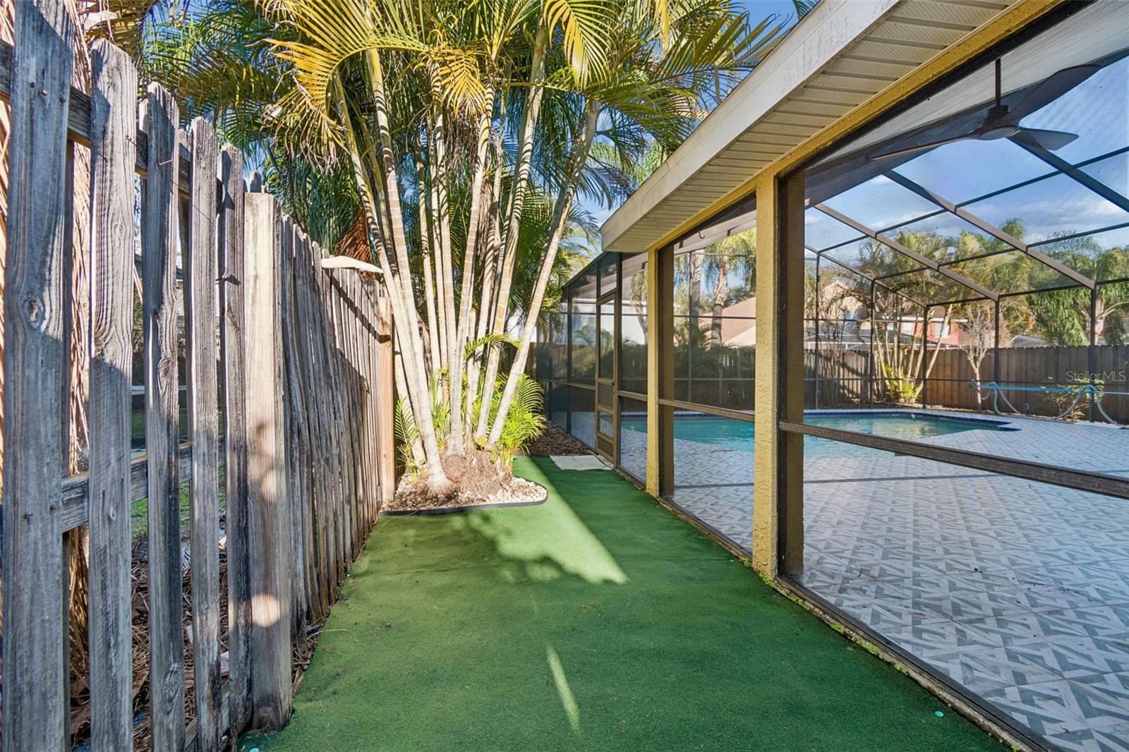 COUNTRY CLUB VILLAGE AT CARROL - Residential