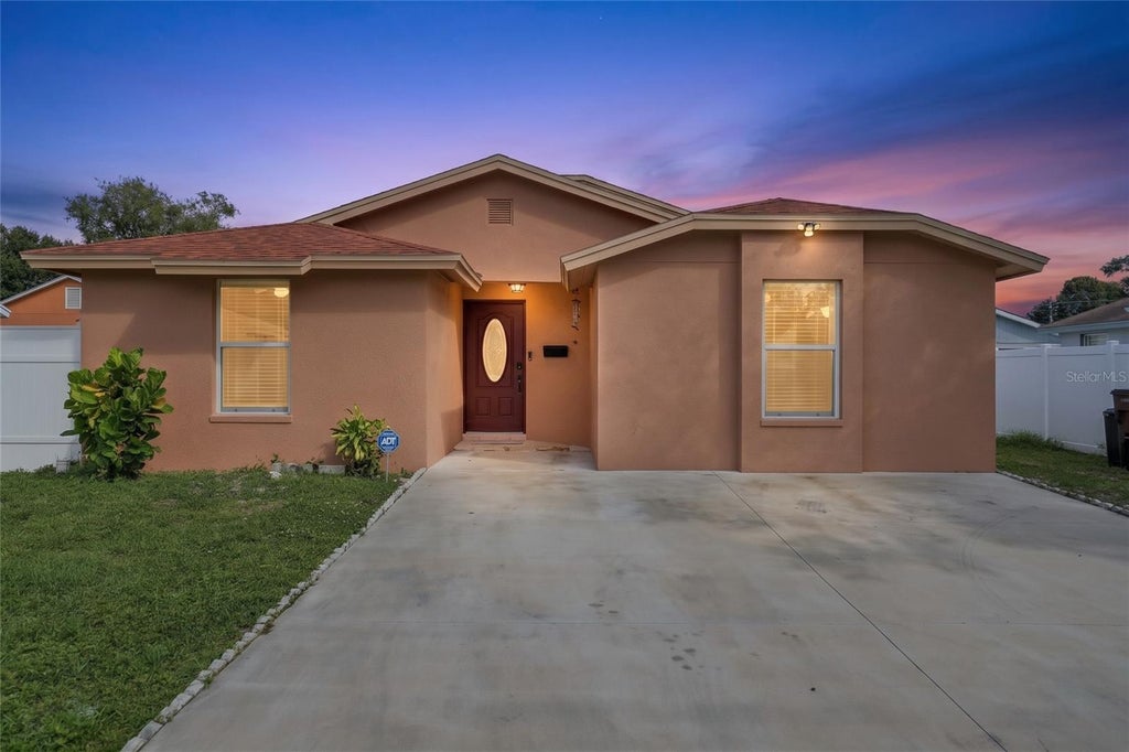 Photo of 9608 Elgin Court, Tampa, FL 33615 (MLS # TB8560294)