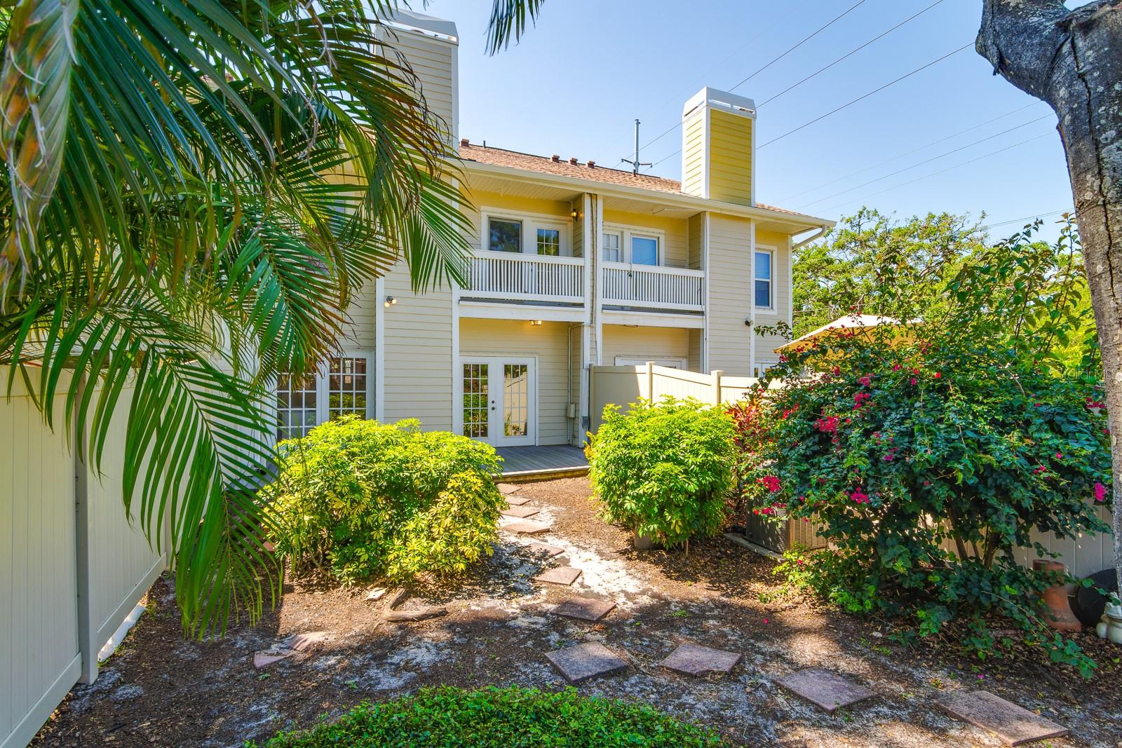 3025 W BAY VILLA AVENUE