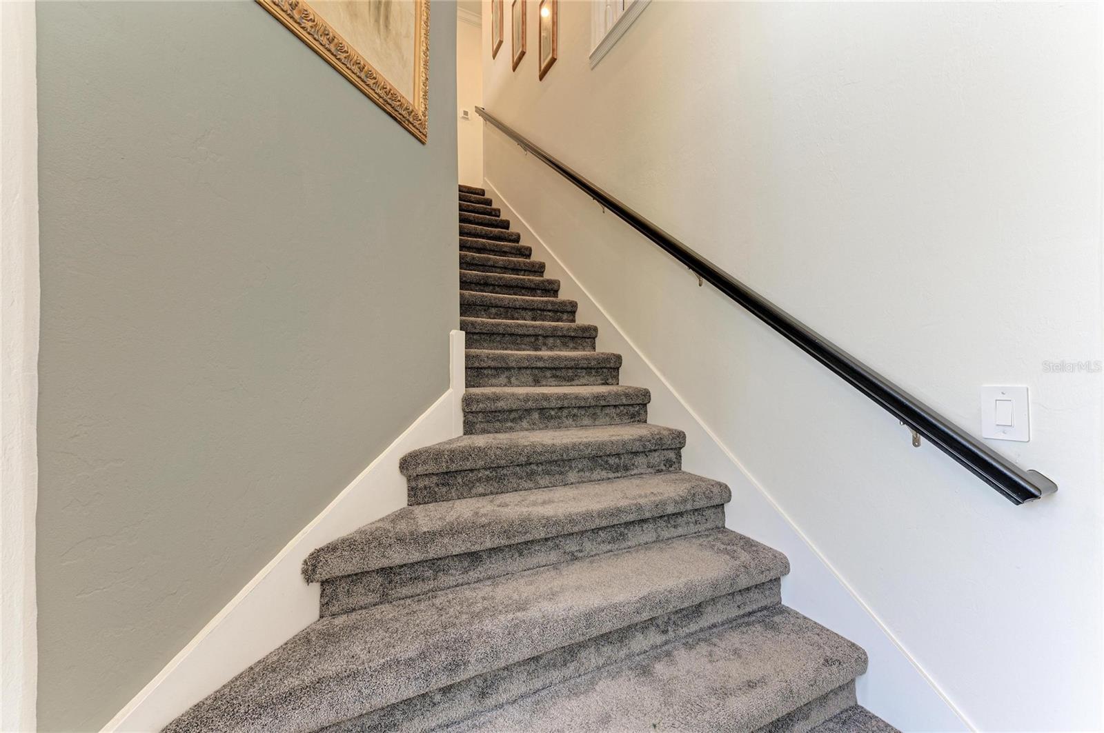 LORRAINE LAKES - Residential