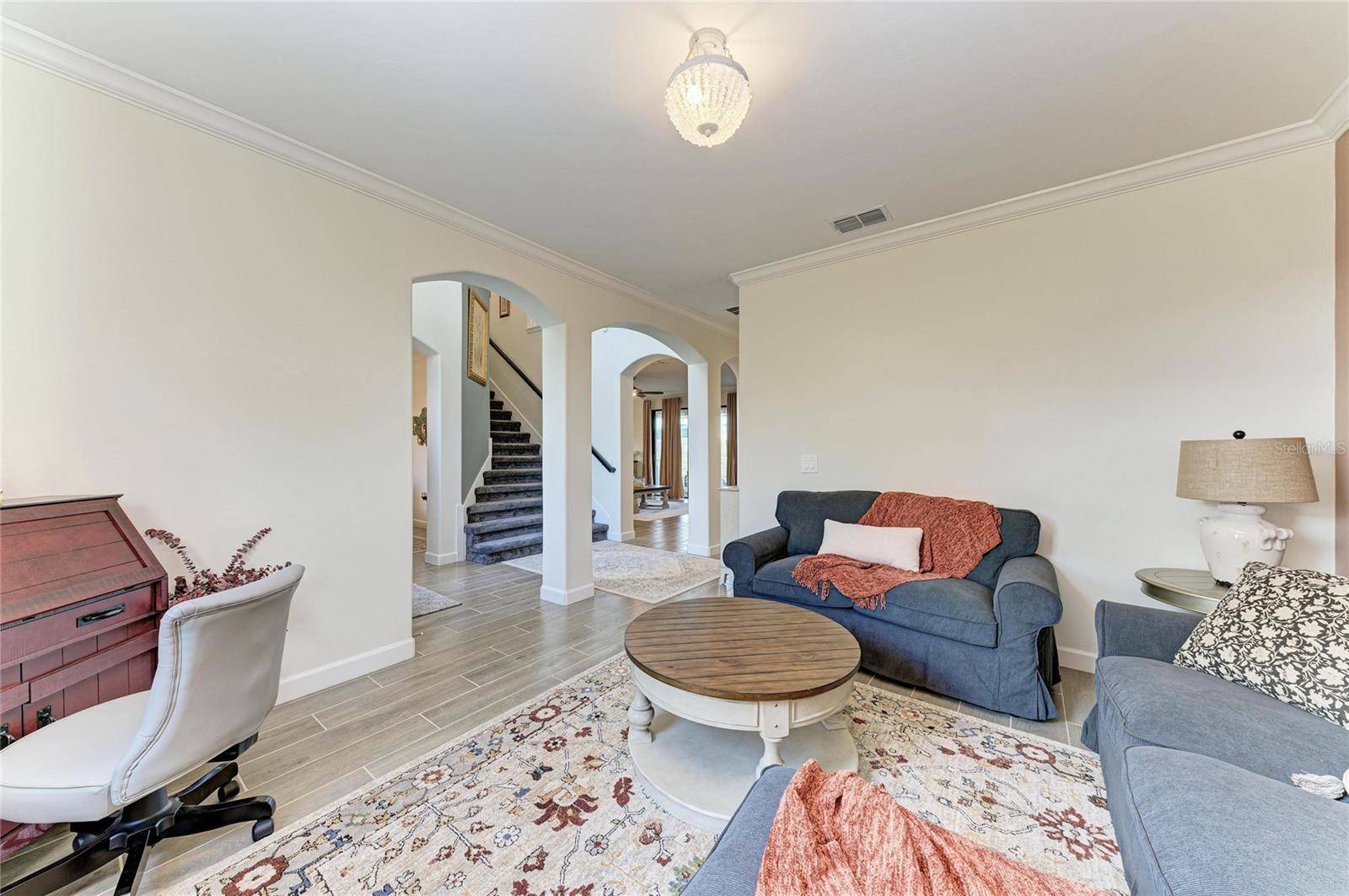 LORRAINE LAKES - Residential