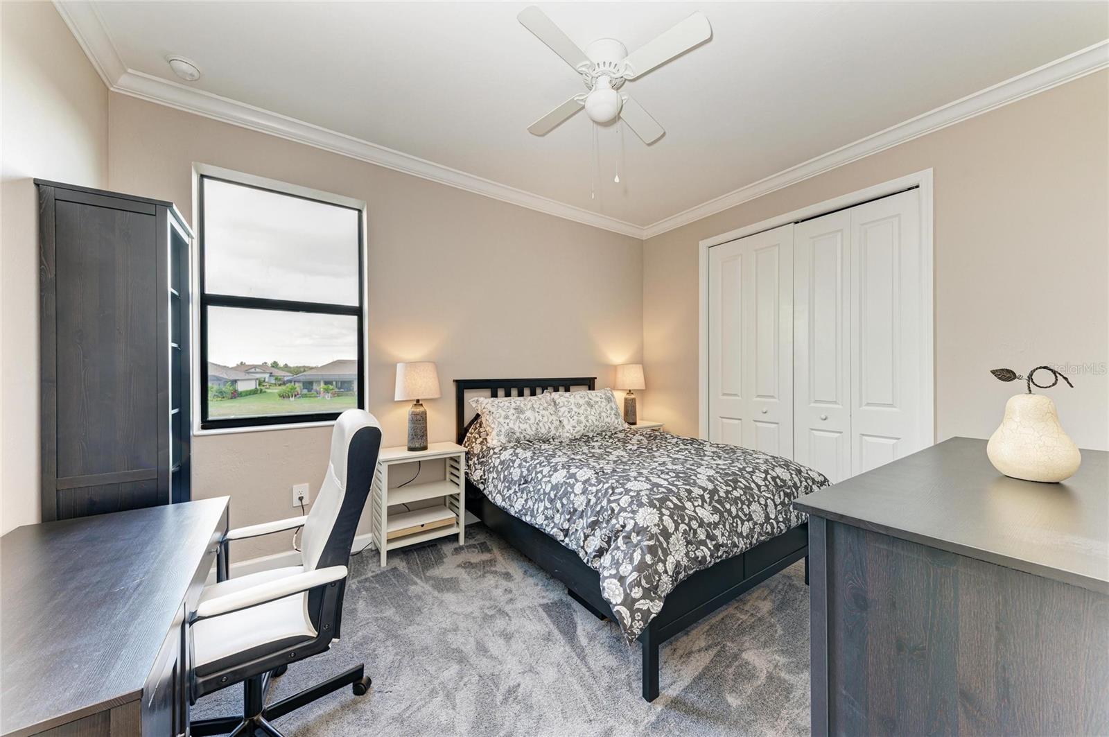 LORRAINE LAKES - Residential