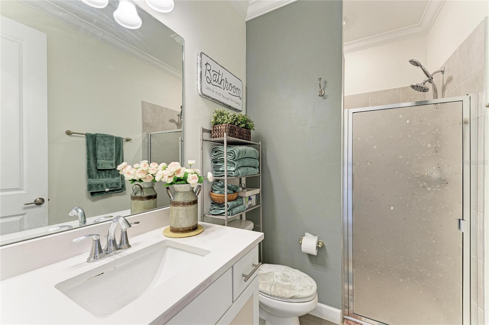 LORRAINE LAKES - Residential