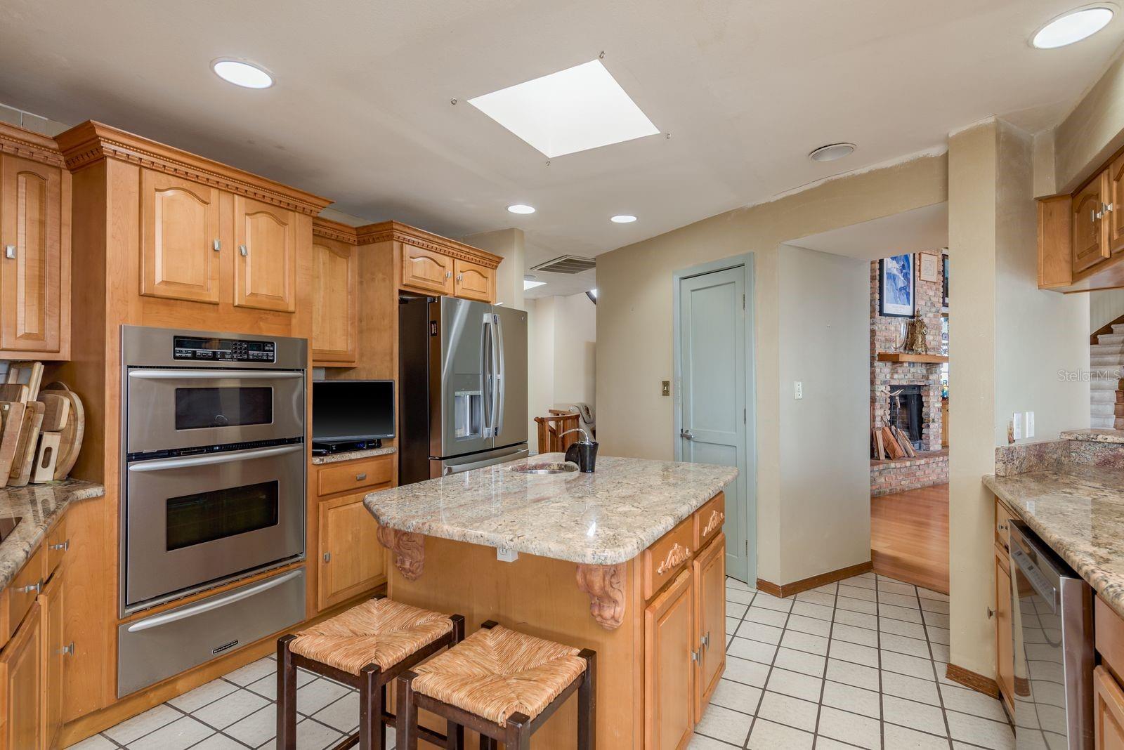 ST JOSEPH SOUND ESTATES - Residential