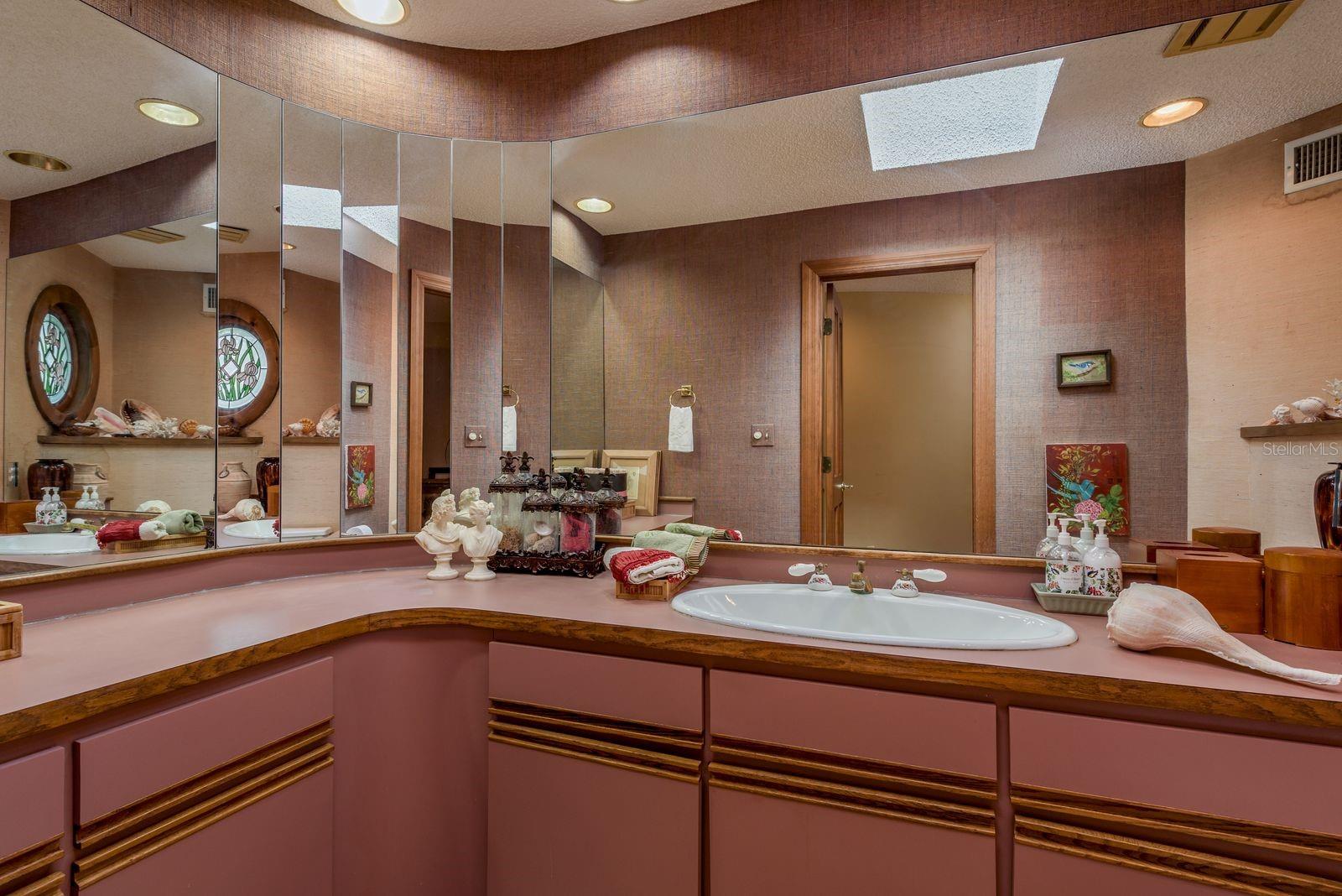 ST JOSEPH SOUND ESTATES - Residential