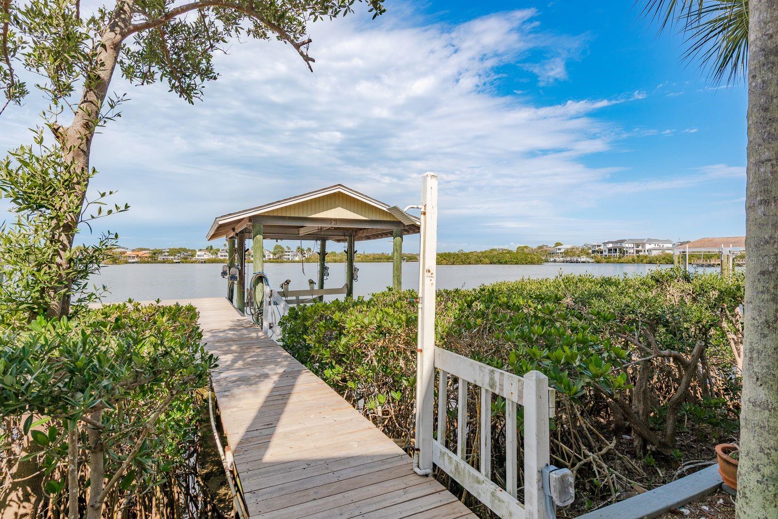 ST JOSEPH SOUND ESTATES - Residential