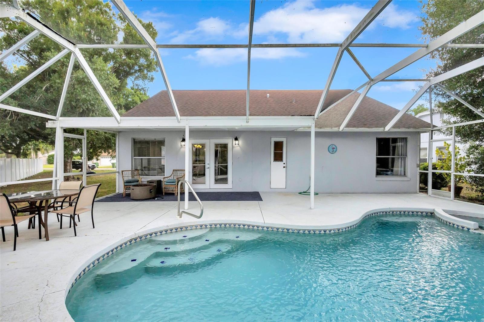 4909 6TH AVENUE E, BRADENTON, FL, 34208 1 4909 6TH AVENUE E