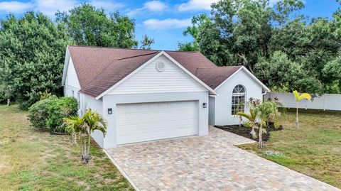 Photo of 4909 6th Avenue E, Bradenton, FL 34208 (MLS # A4694501)