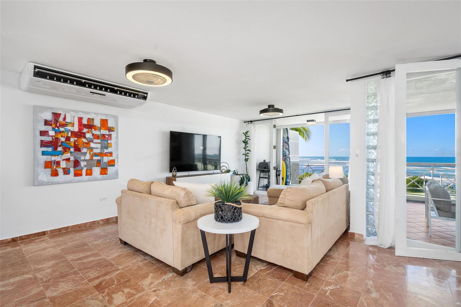 COSTA DORADO - Residential