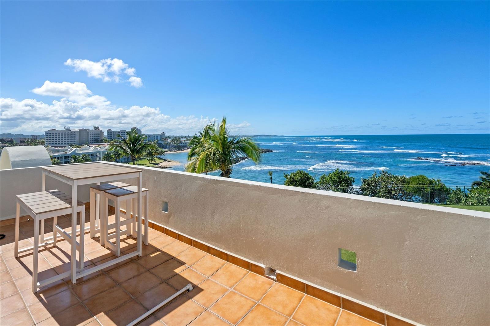 COSTA DORADO - Residential