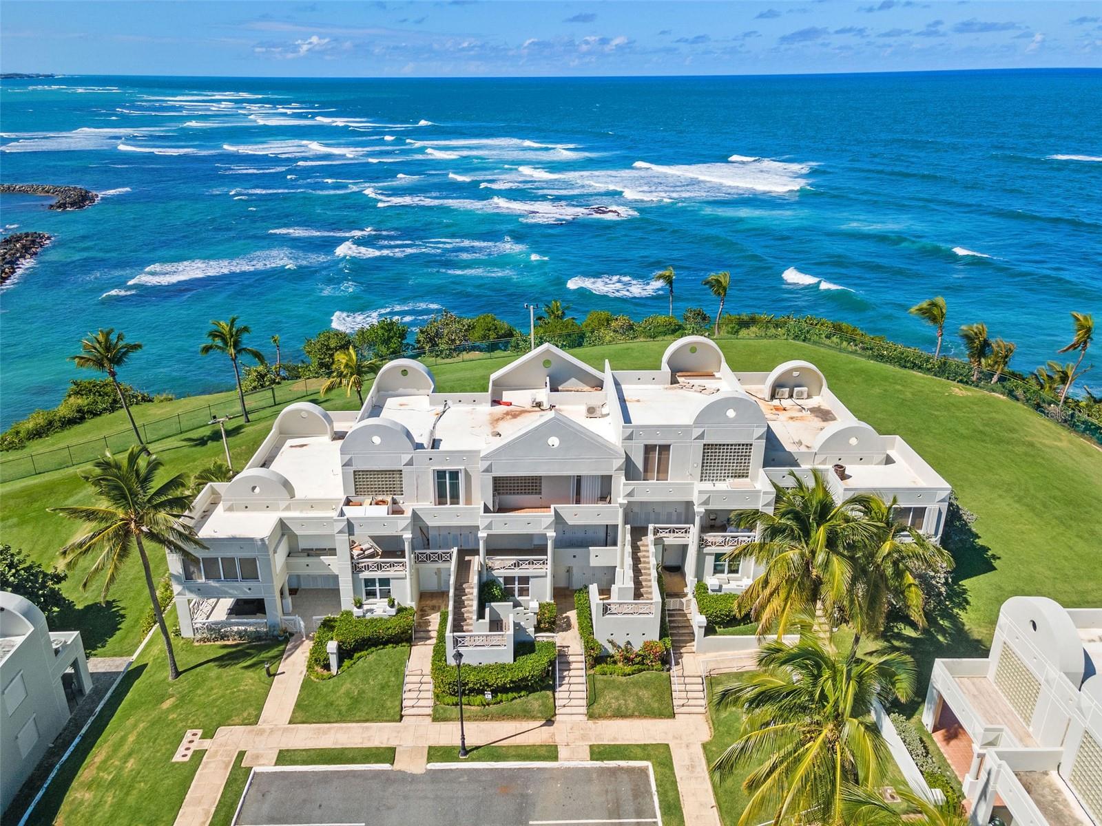 COSTA DORADO - Residential