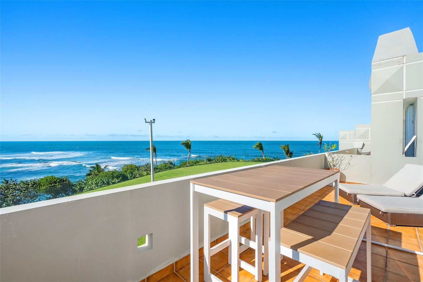 COSTA DORADO - Residential