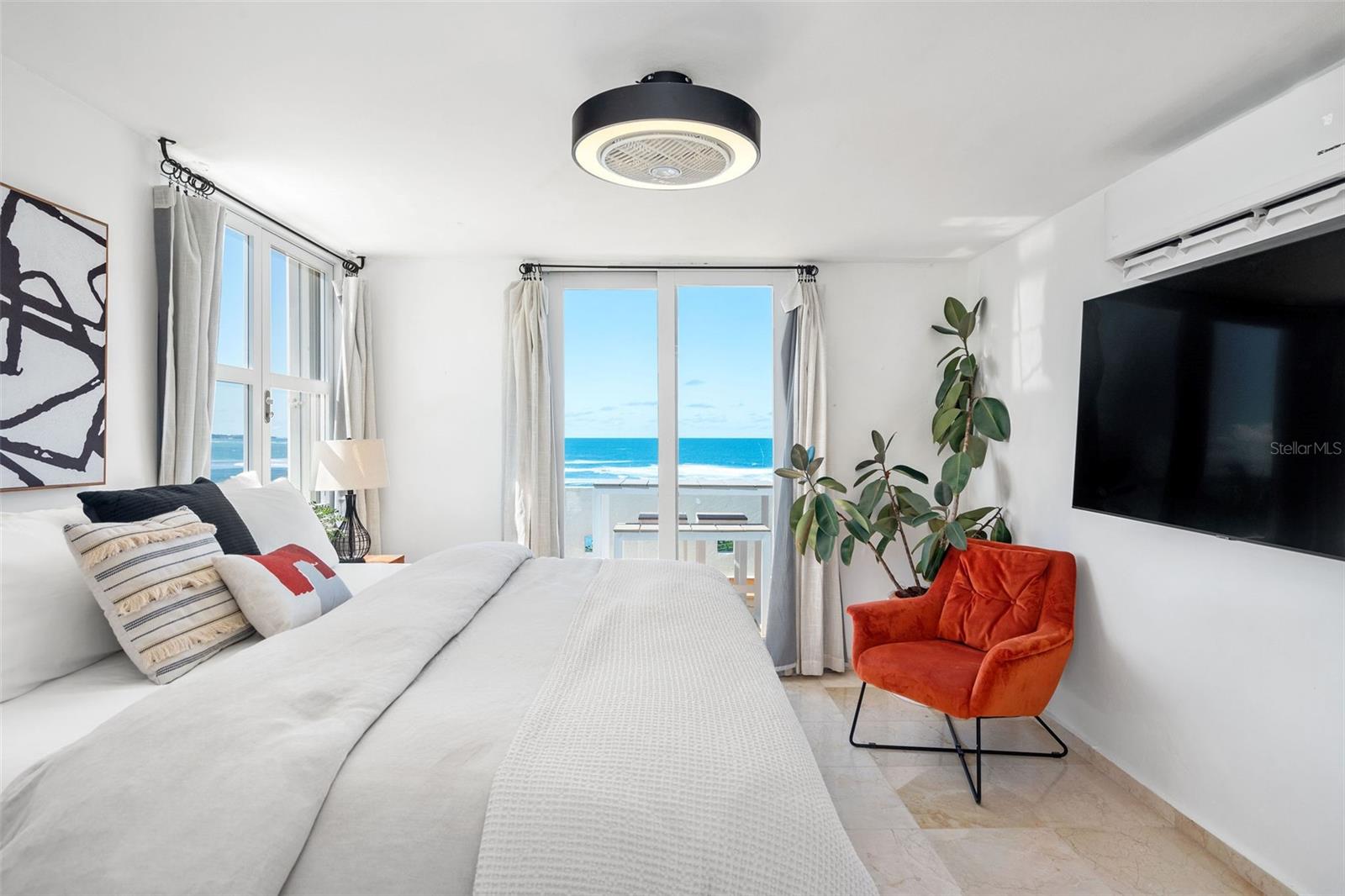 COSTA DORADO - Residential