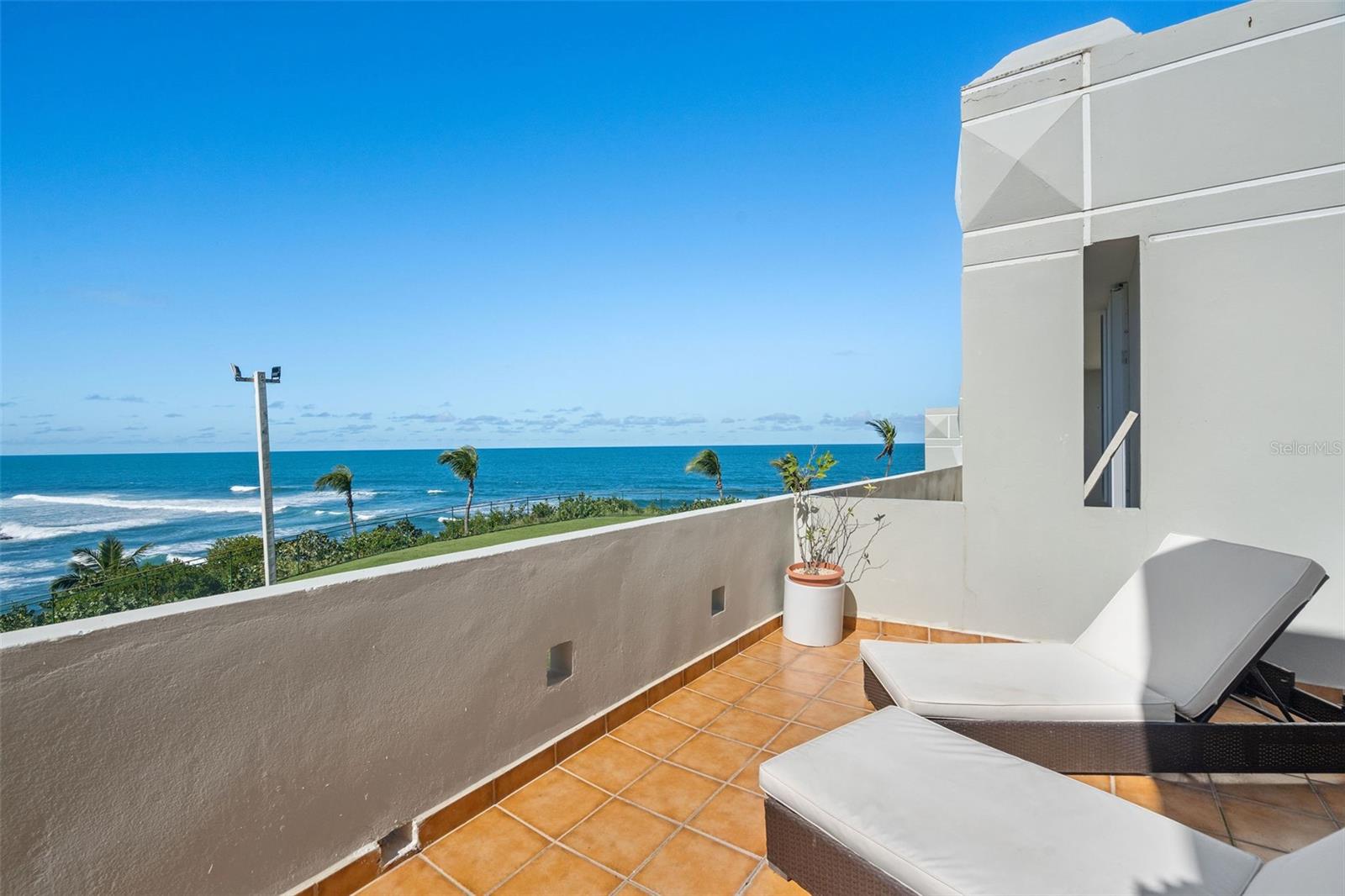 COSTA DORADO - Residential