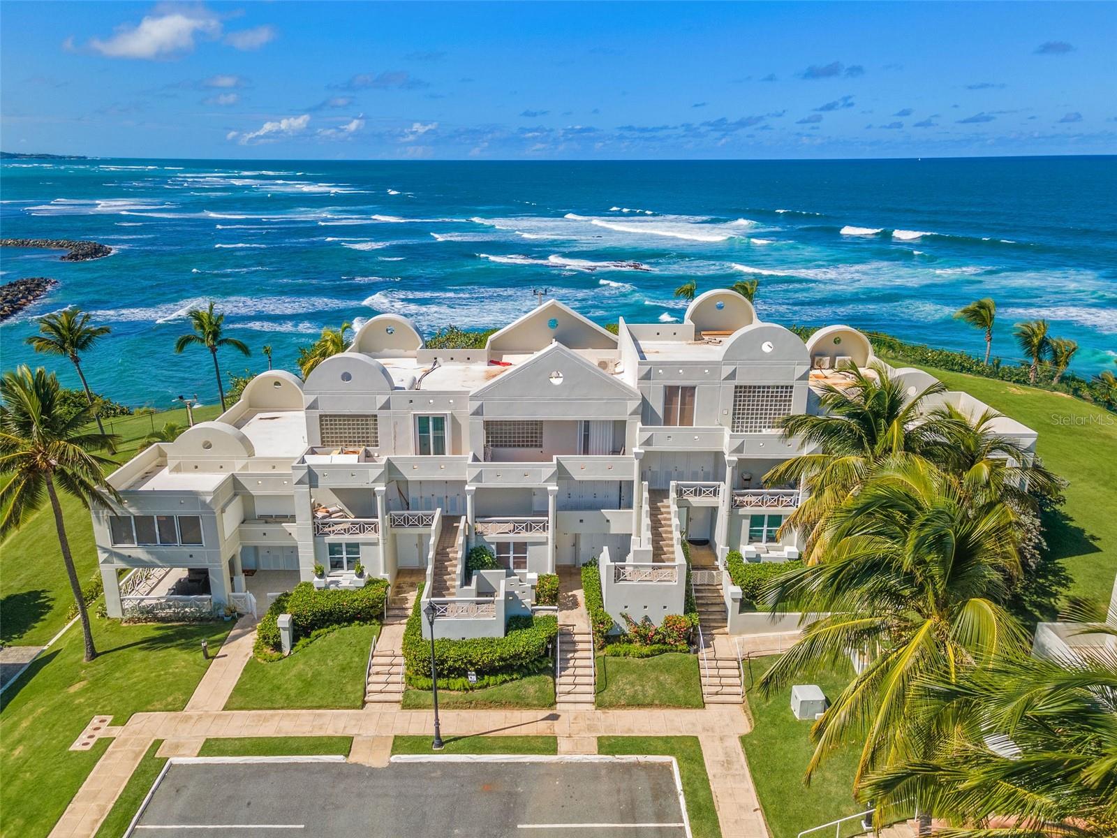 COSTA DORADO - Residential