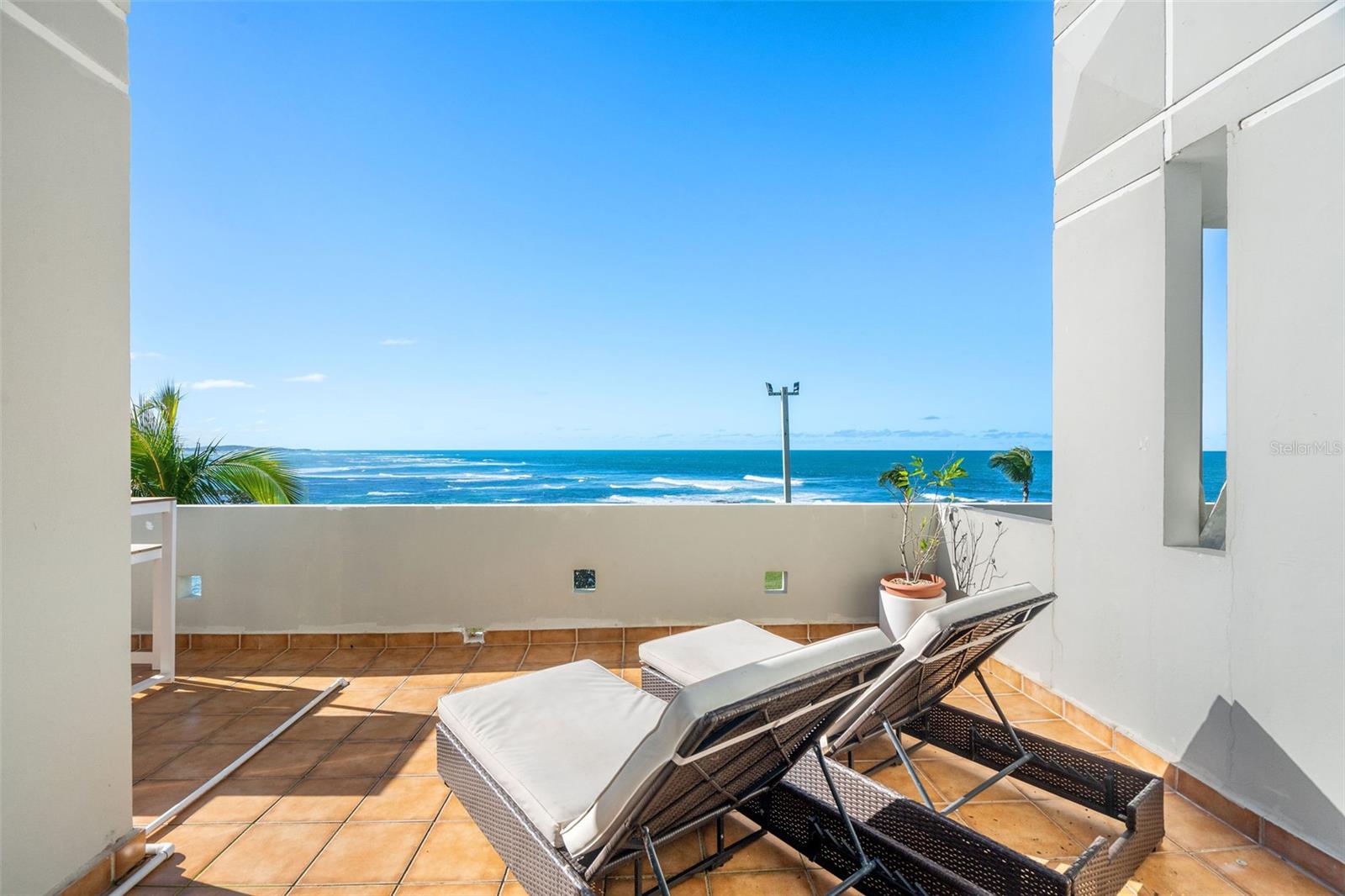 COSTA DORADO - Residential