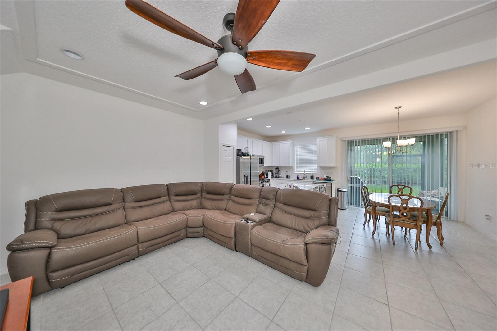 6378 CAMINO DRIVE