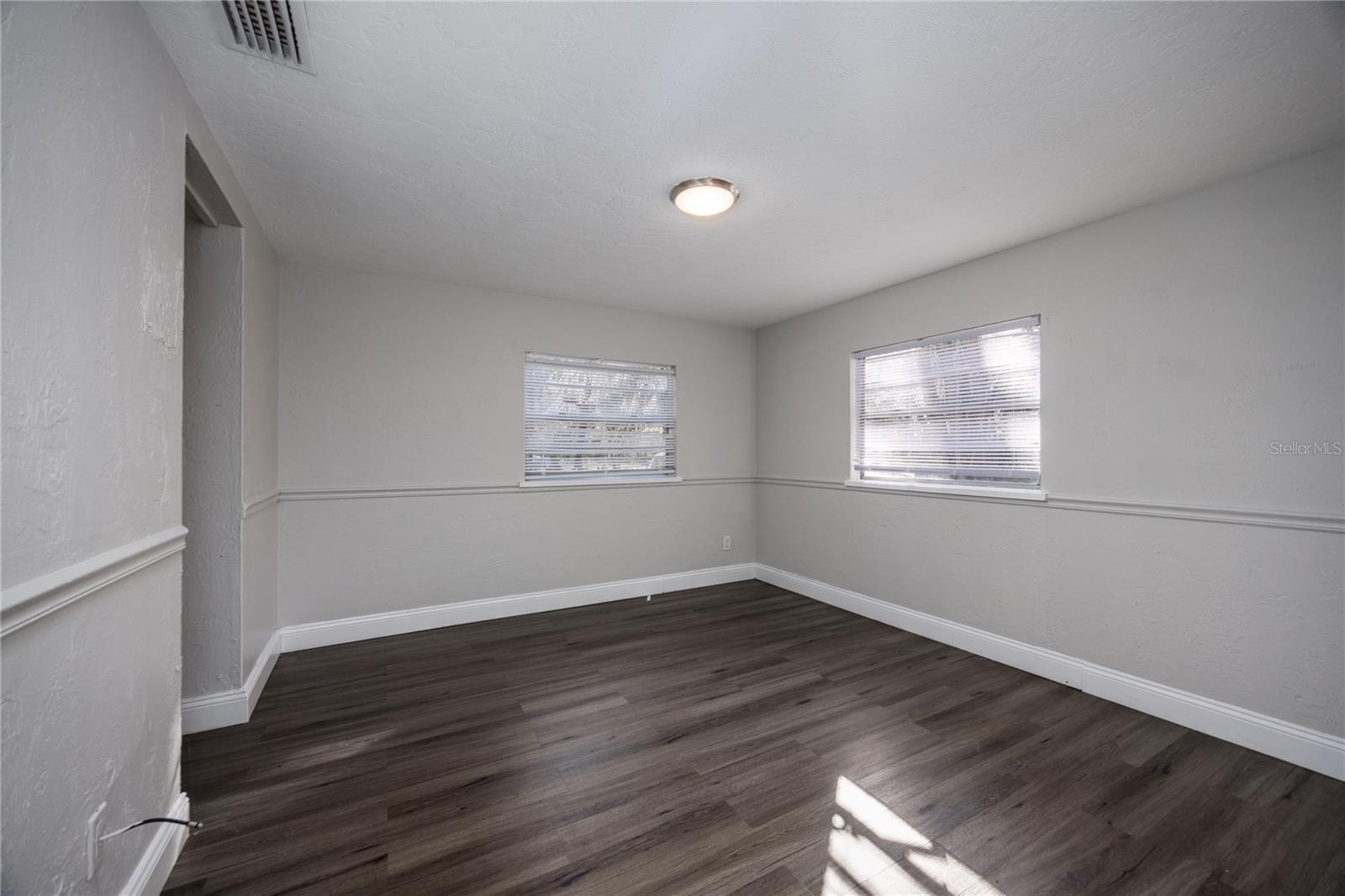 SHADY LAWN ESTATES - Residential Income