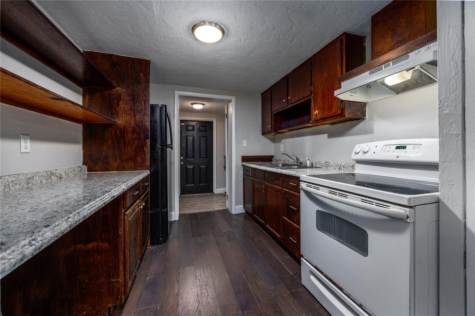 SHADY LAWN ESTATES - Residential Income