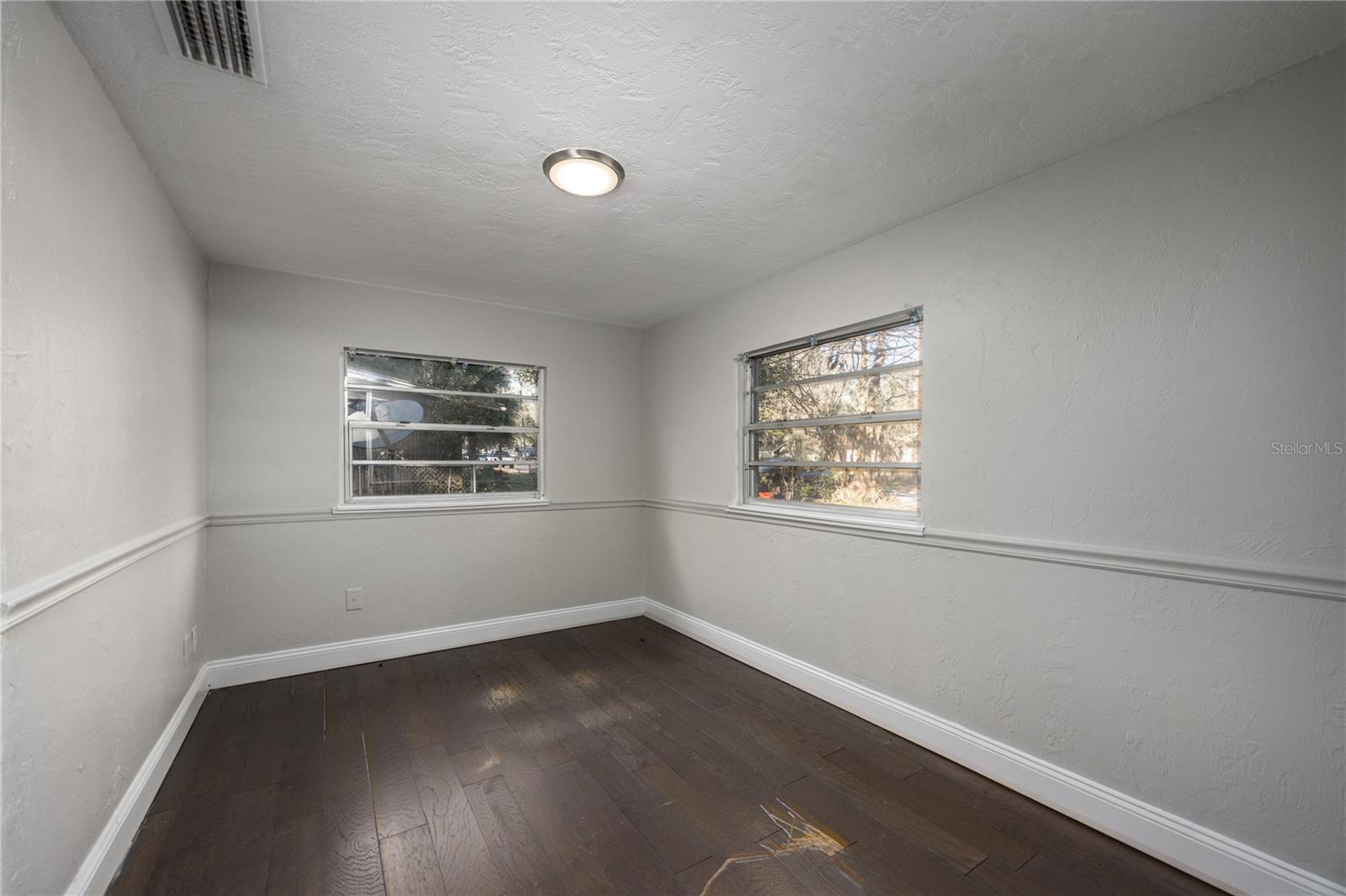 SHADY LAWN ESTATES - Residential Income