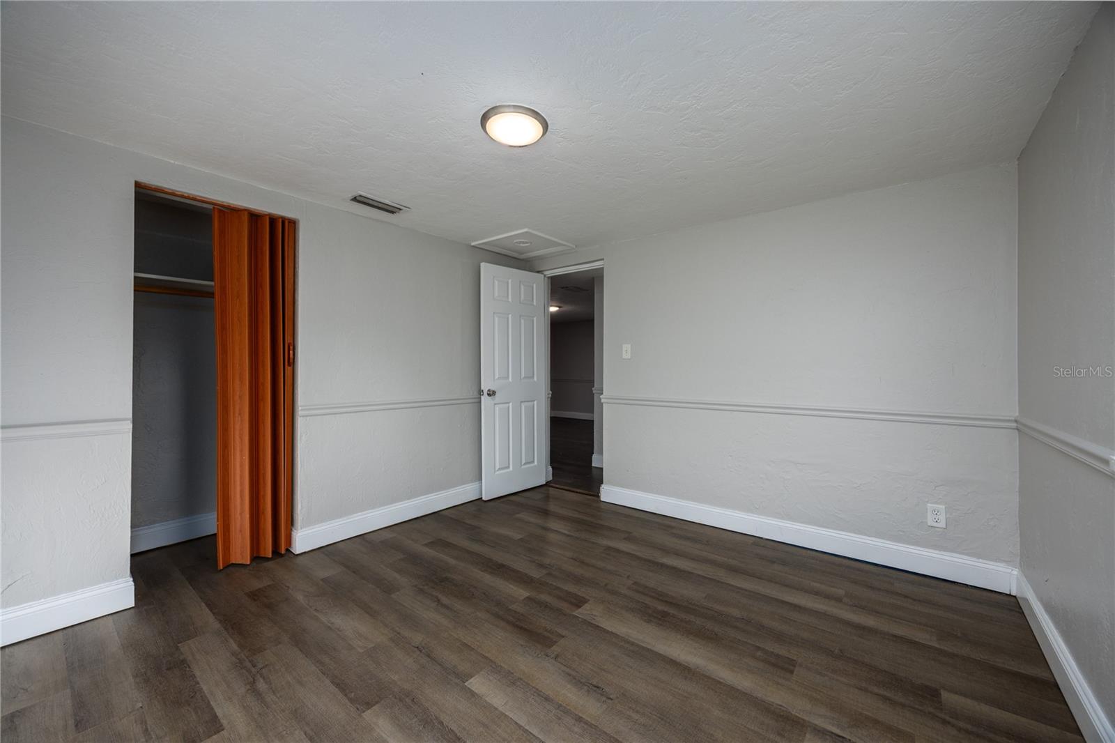 SHADY LAWN ESTATES - Residential Income