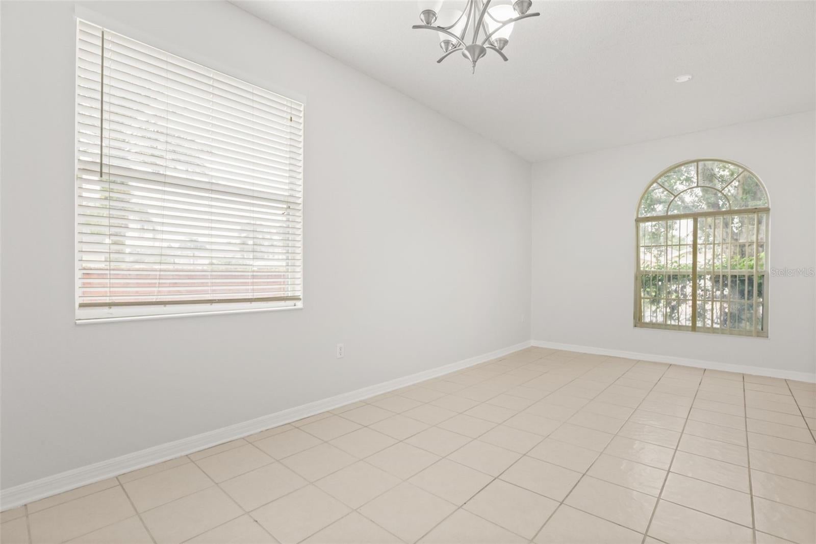 10175 SHADOW CREEK DRIVE