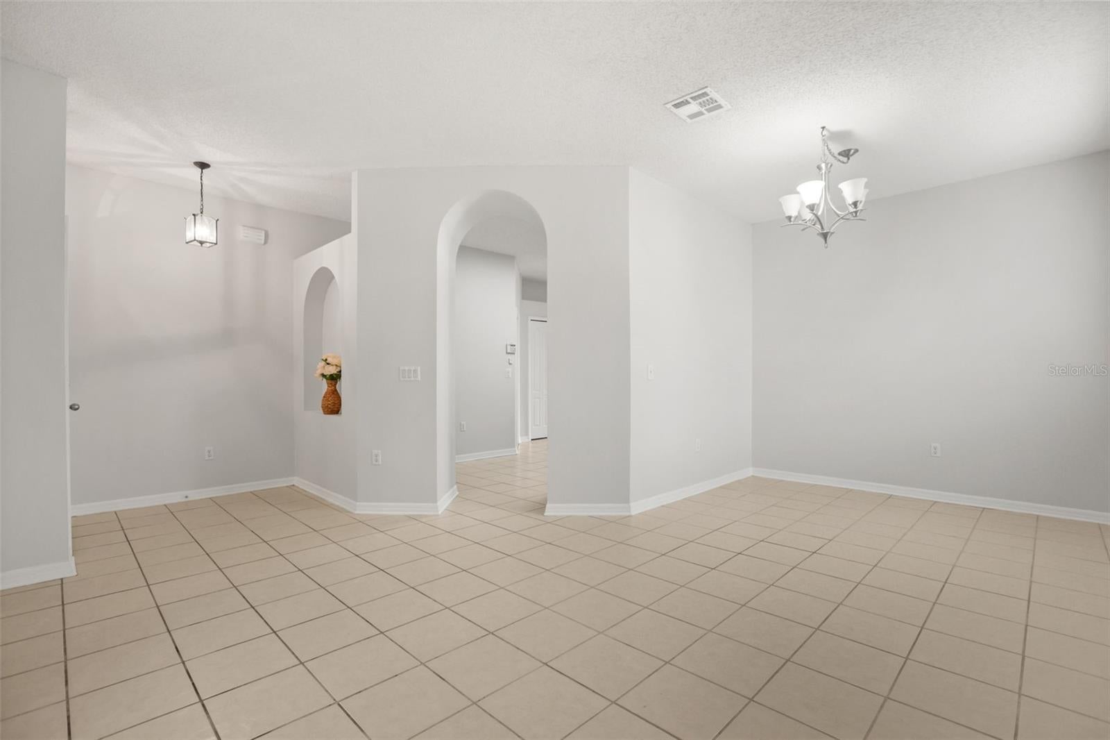 10175 SHADOW CREEK DRIVE