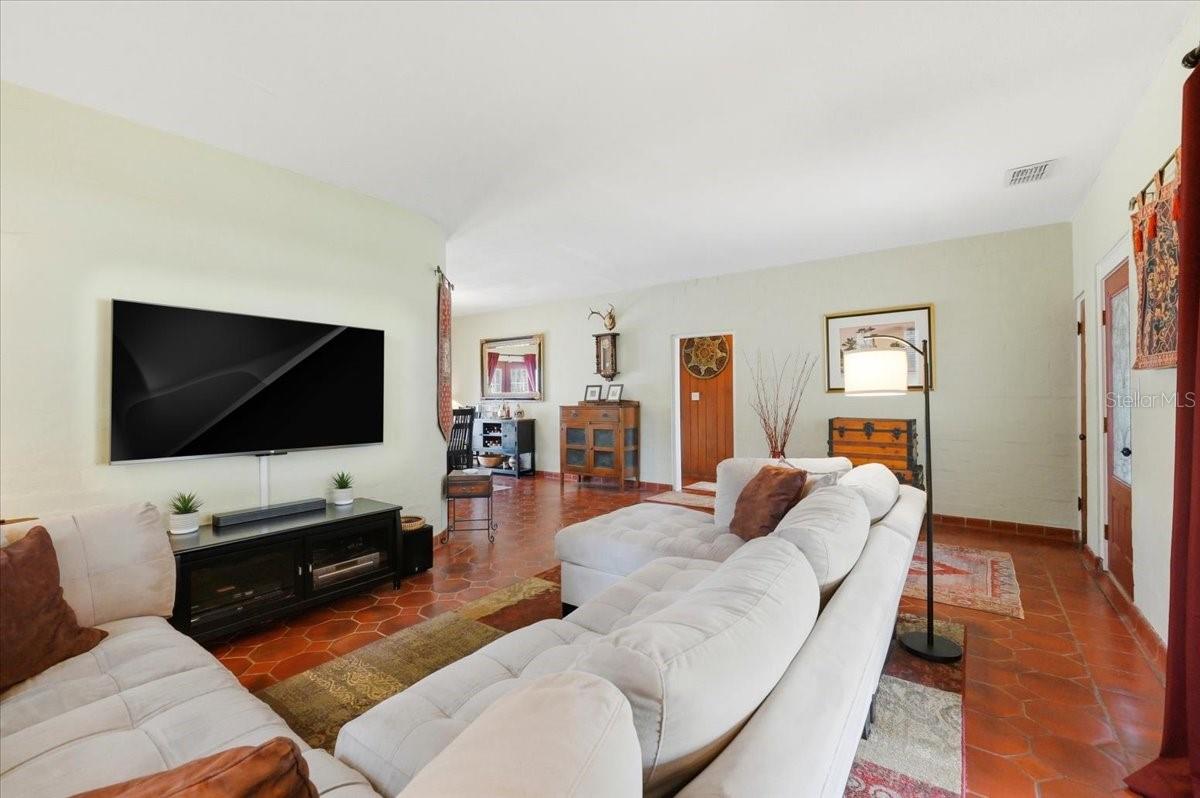 LAKE WALES - Residential