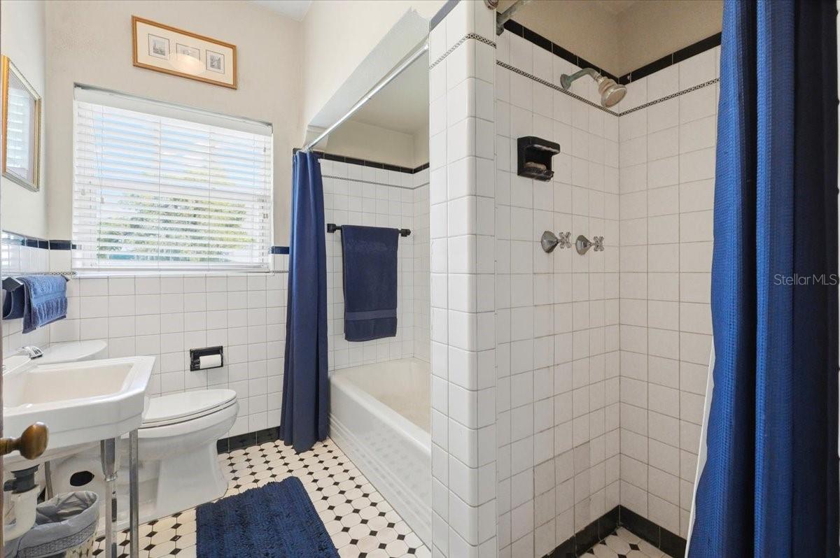 LAKE WALES - Residential