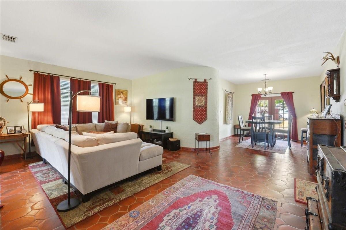 LAKE WALES - Residential