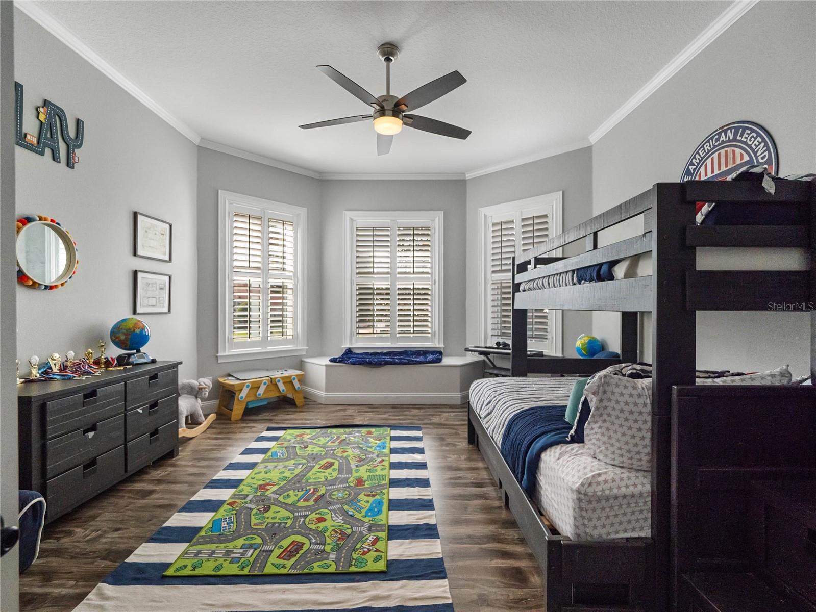 MAGNOLIA POINTE - Residential