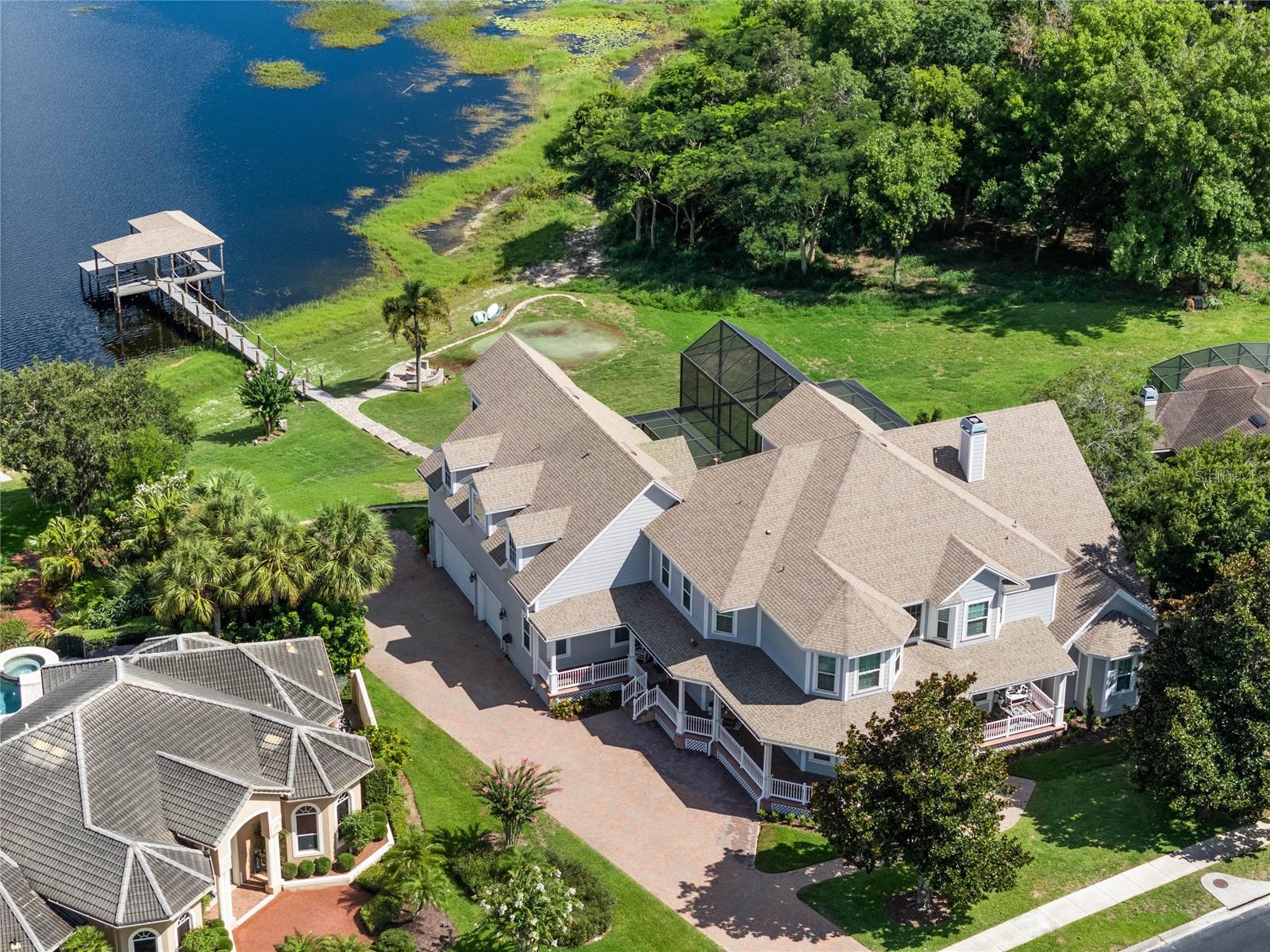 MAGNOLIA POINTE - Residential