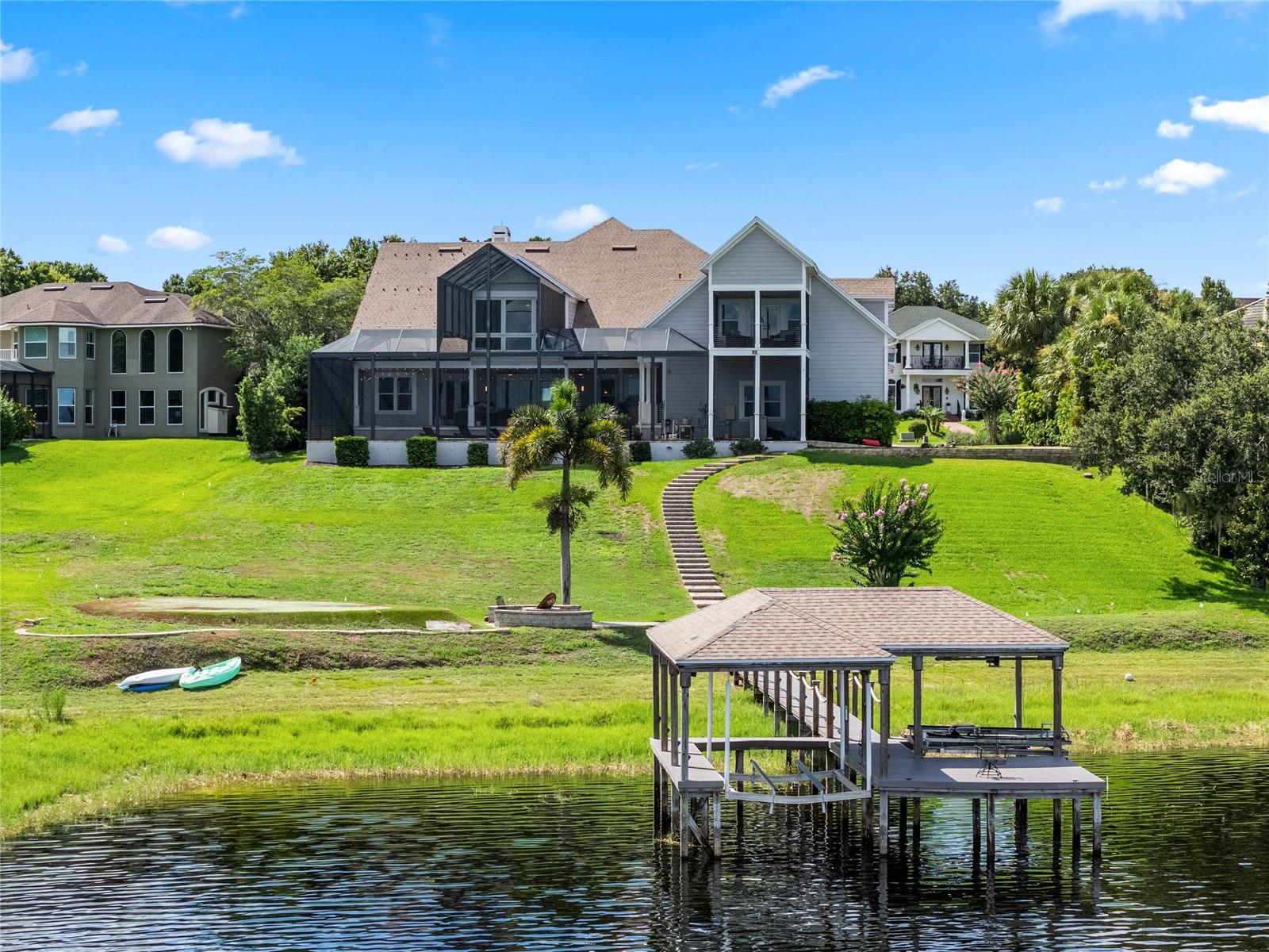 MAGNOLIA POINTE - Residential