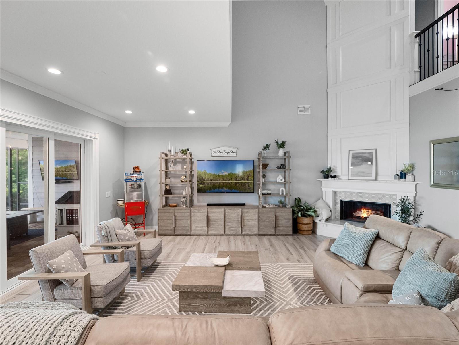 MAGNOLIA POINTE - Residential