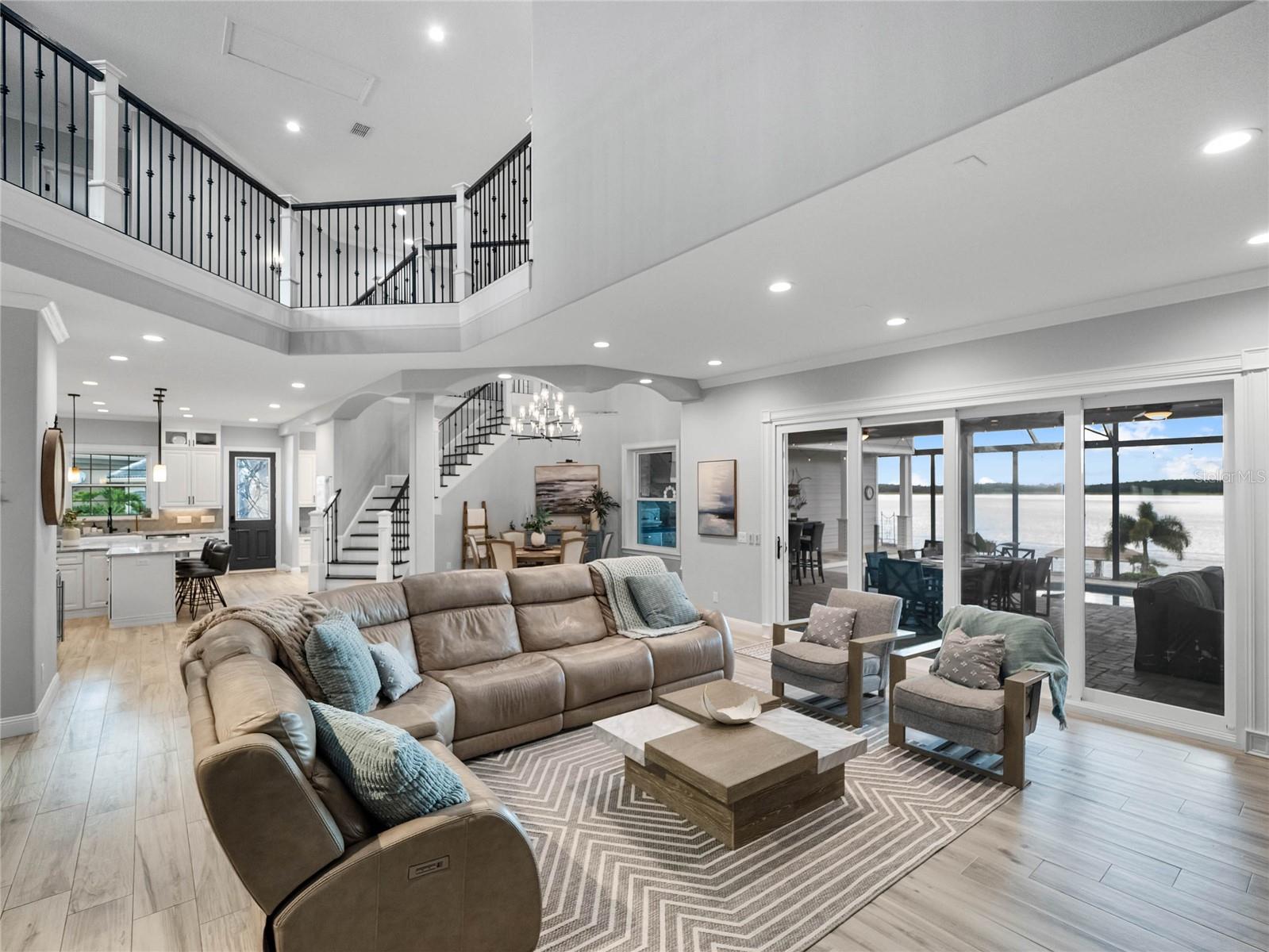 MAGNOLIA POINTE - Residential