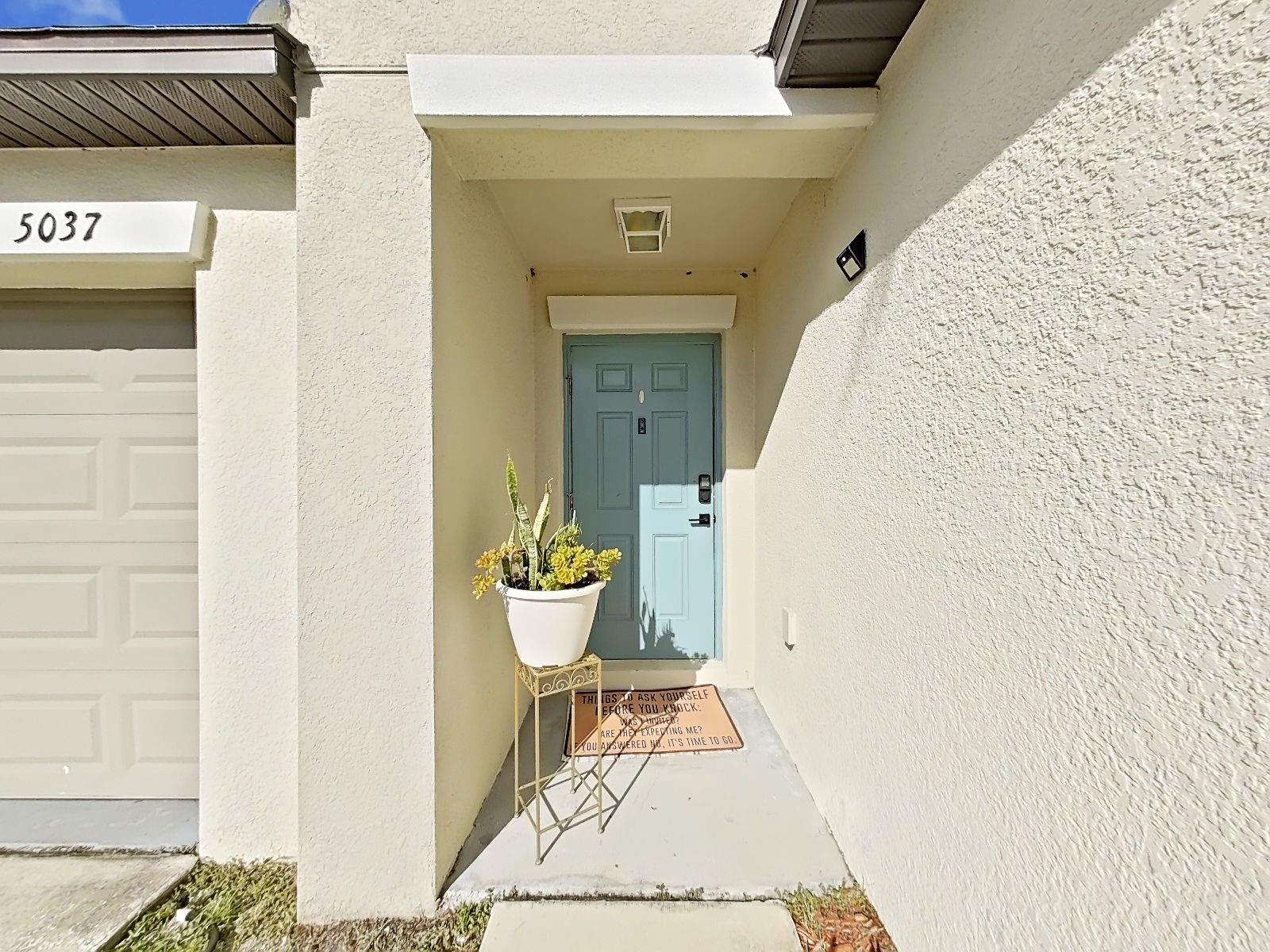 5037 WHITE CHICORY DRIVE