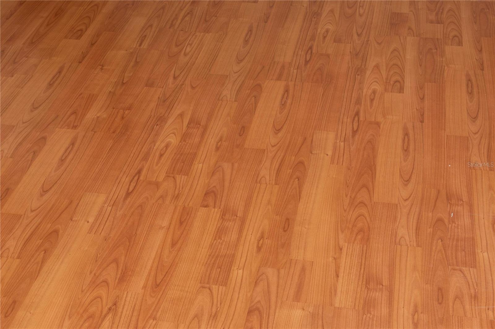 HILLANDALE - Residential