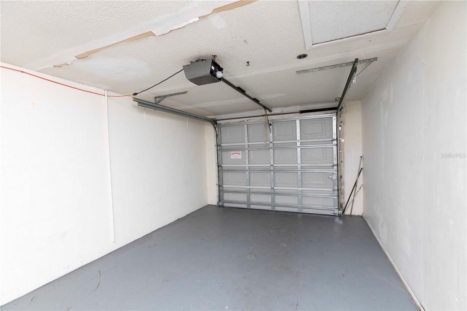 HILLANDALE - Residential