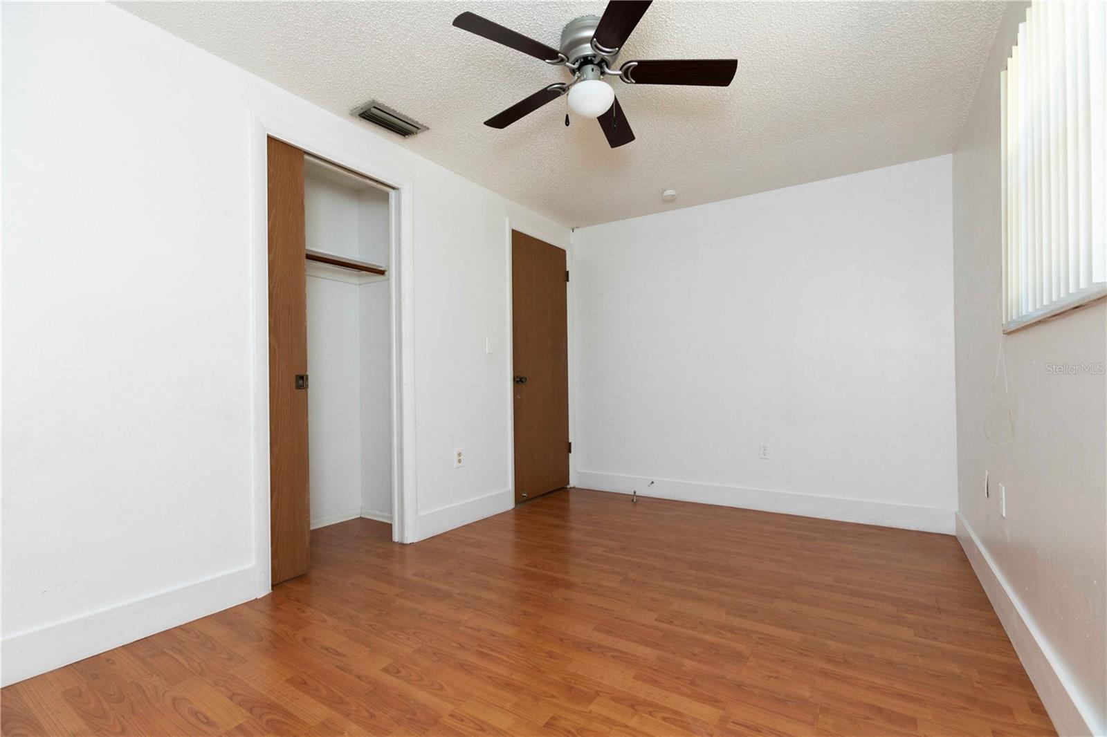 HILLANDALE - Residential