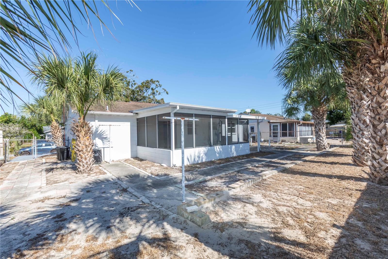 HILLANDALE - Residential